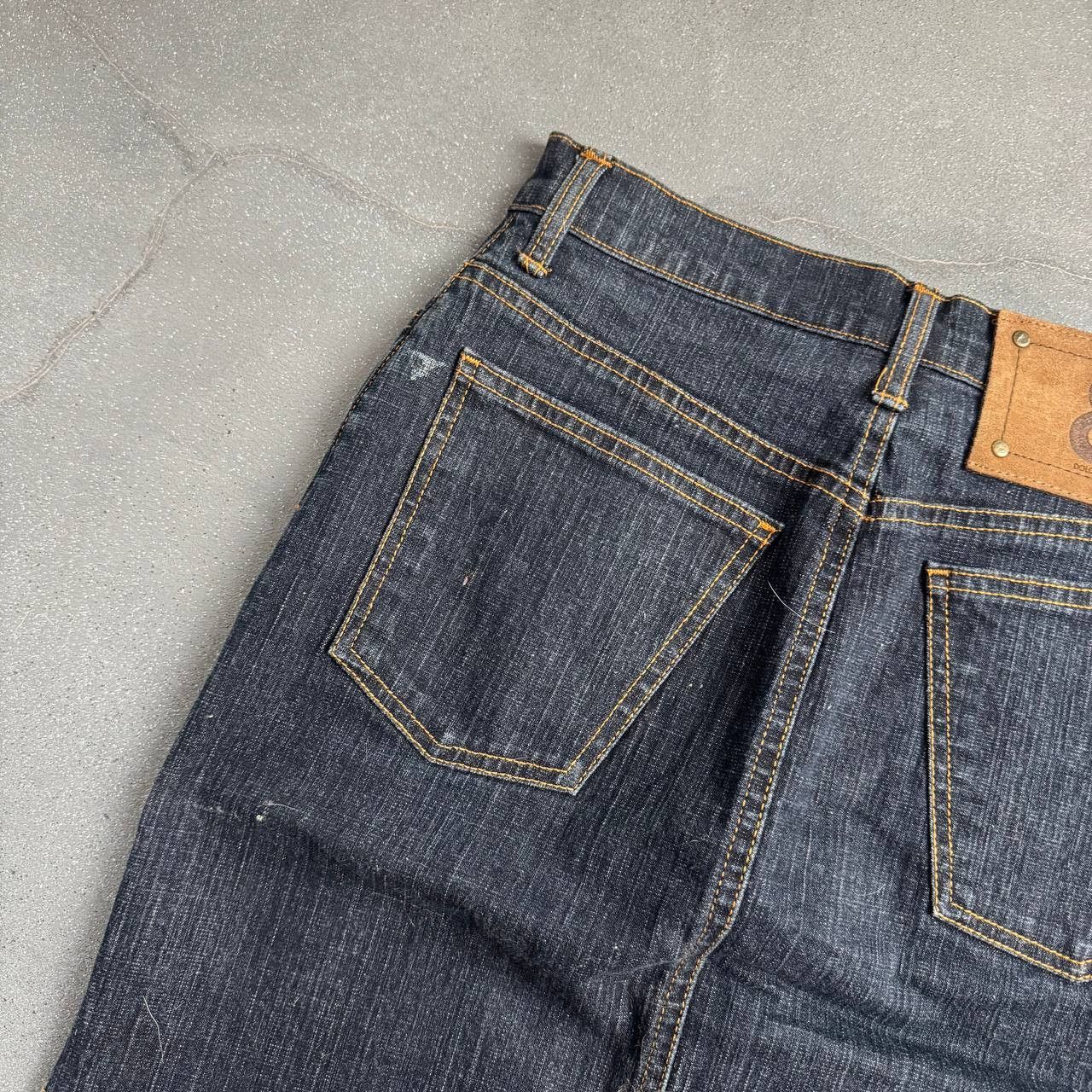 Dolce & Gabbana × Vintage Dolce & Gabbana Vintage Washed Denim Midi Skirt Size 26" / US 2 / IT 38 - 4 Thumbnail