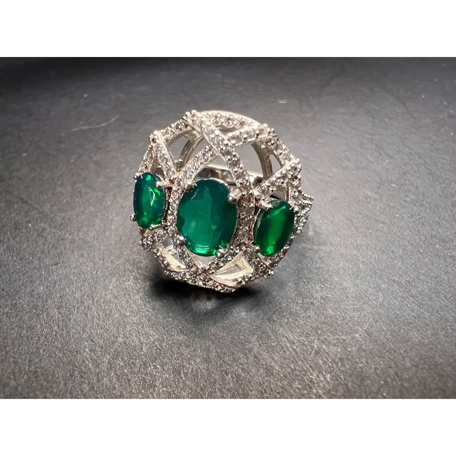 Other Synthetic emerald CZ sterling silver cocktail ring size 9 Size ONE SIZE - 1 Thumbnail