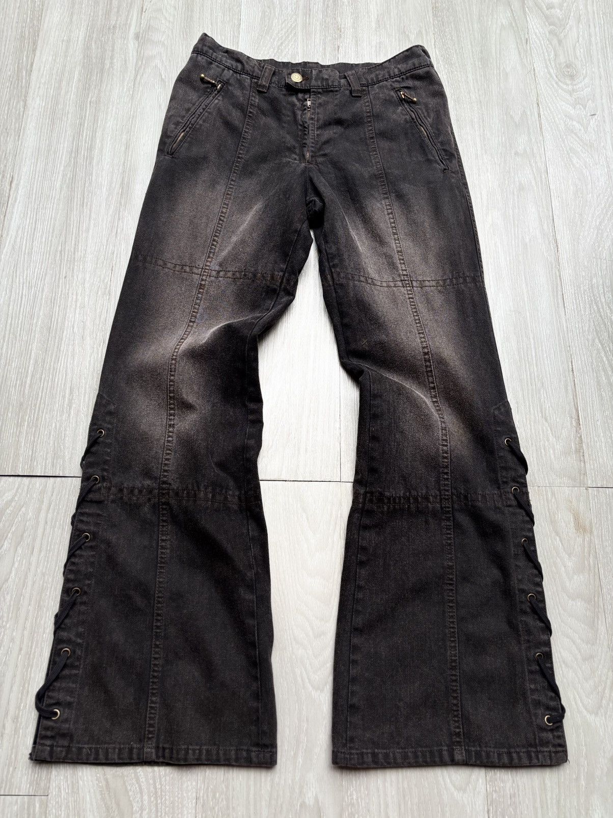 パキポディオイデス　larsson-gekkabijinn Lace Flare Jeans | Grailed