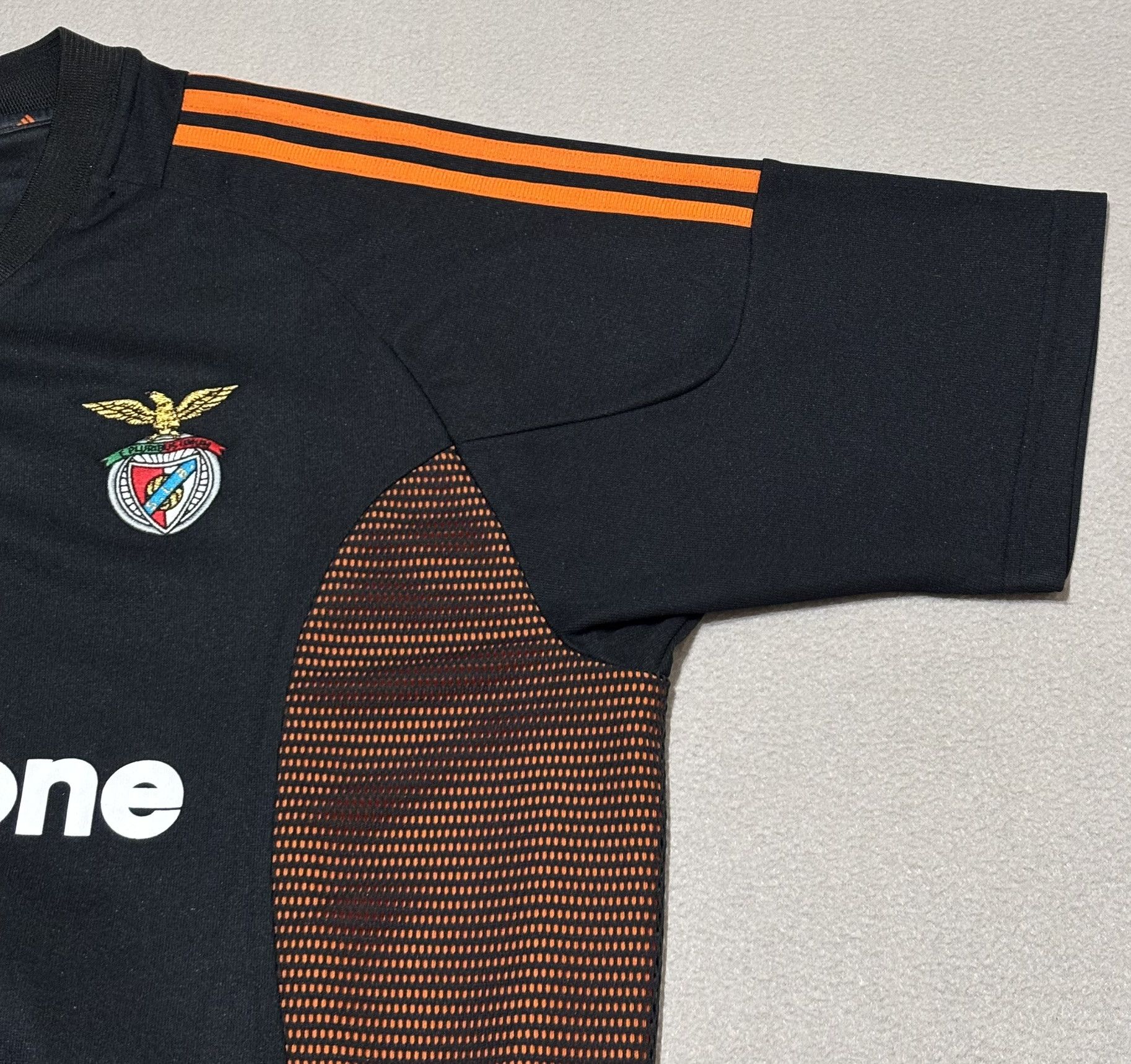 Adidas Benfica Lisbon 2002/2003 Adidas Football Jersey Size XL Size US XL / EU 56 / 4 - 9 Thumbnail