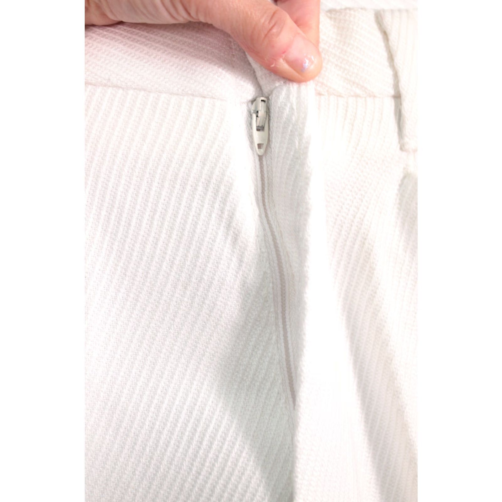 Levi's VINTAGE Levi's White Textured Boot Cut Slacks 34x31 1960s 60s Levis Pants Mens Size US 34 / EU 50 - 5 Thumbnail