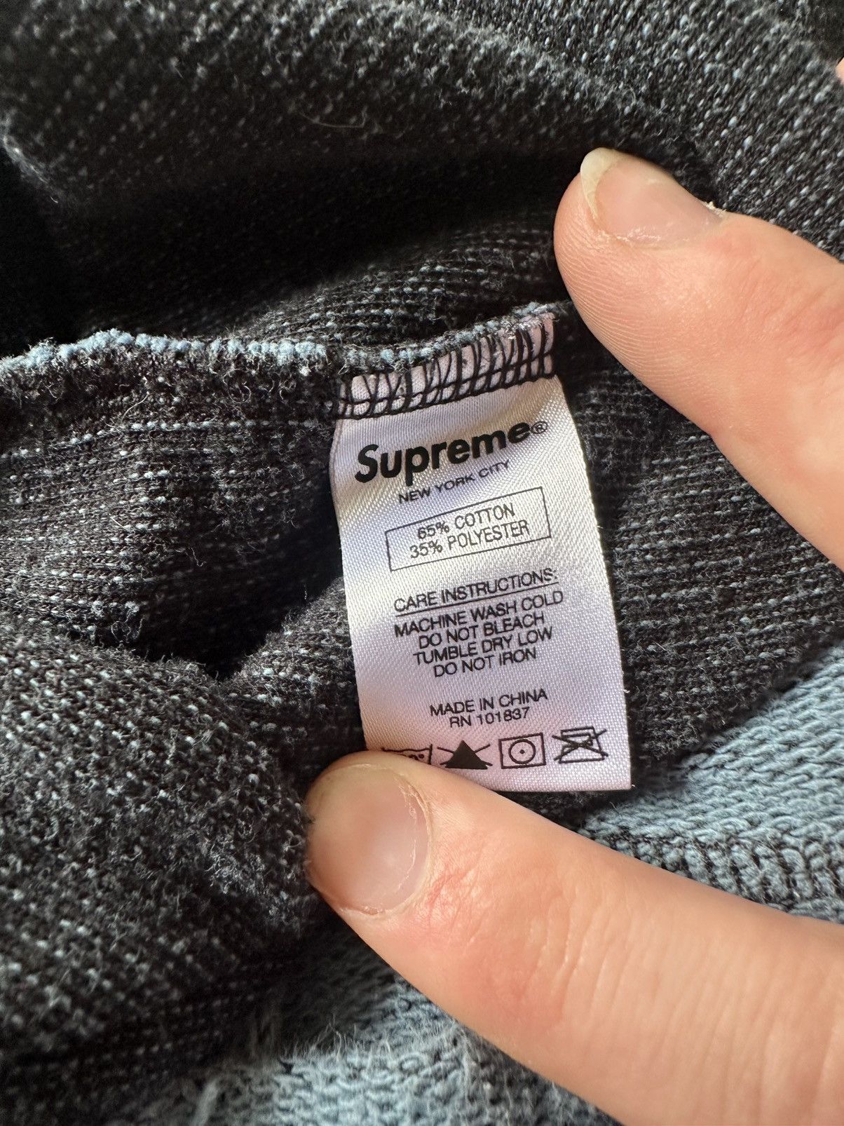 Supreme Old English Supreme Crewneck Size US M / EU 48-50 / 2 - 5 Thumbnail