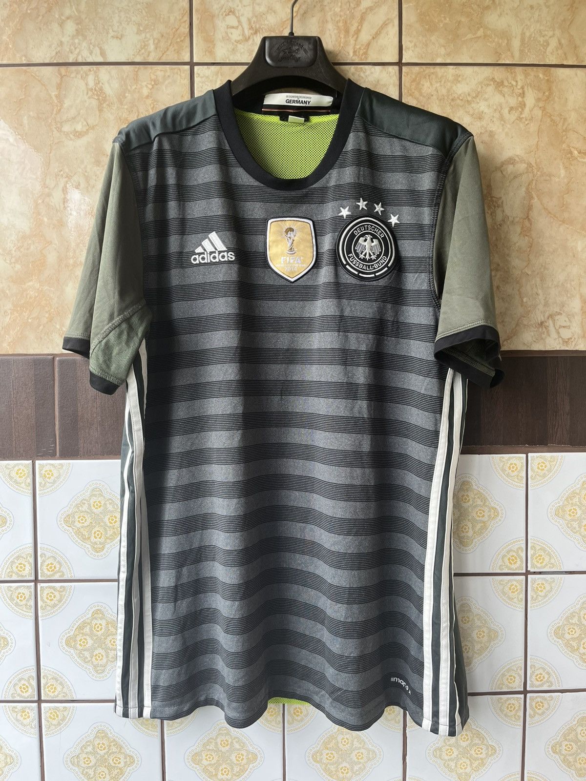 Adidas Adidas Germany 2015/2016 jersey Size US M / EU 48-50 / 2 - 1 Thumbnail