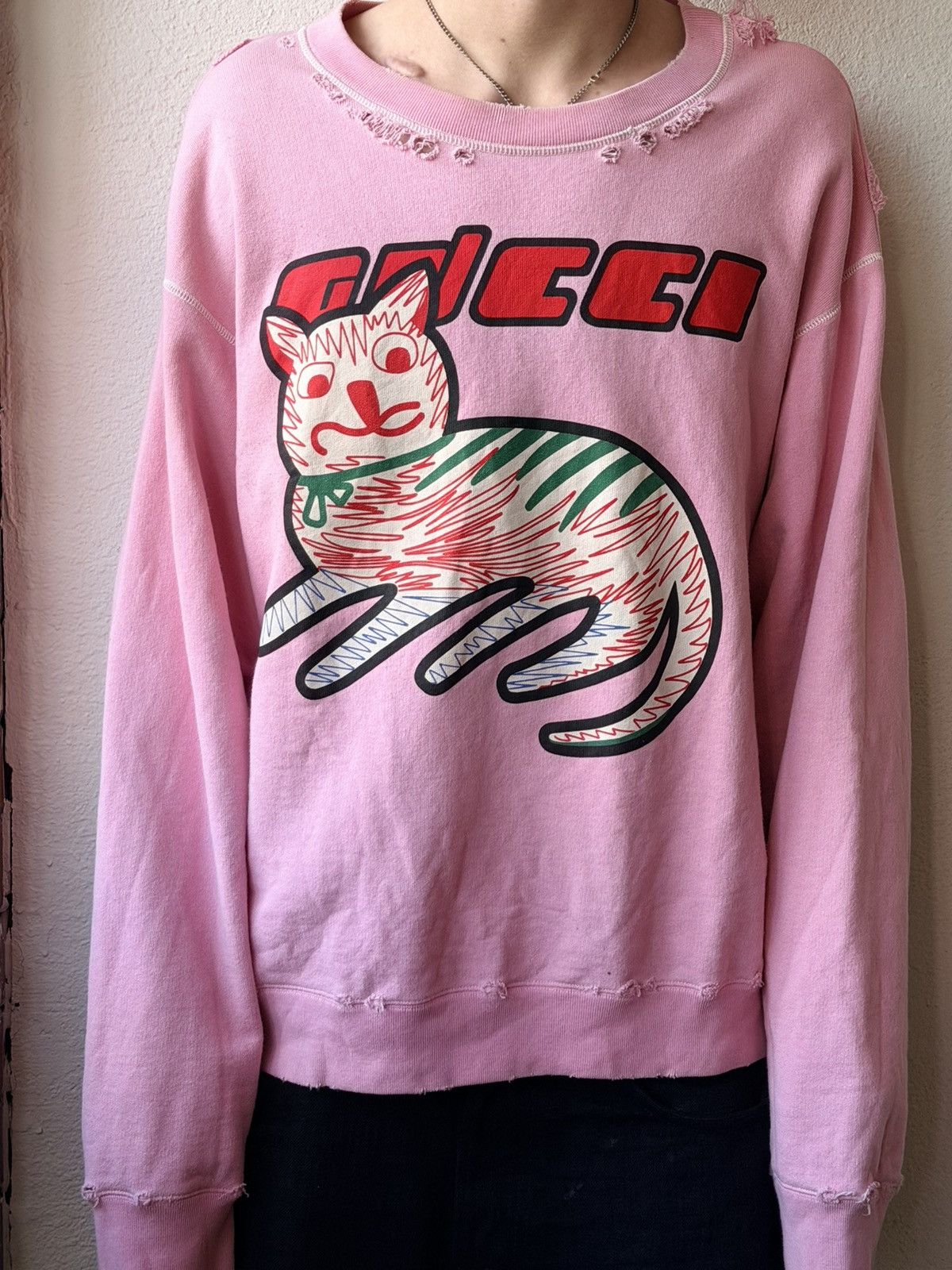 Gucci Gucci Pink Long Crewneck Size US M / EU 48-50 / 2 - 2 Thumbnail