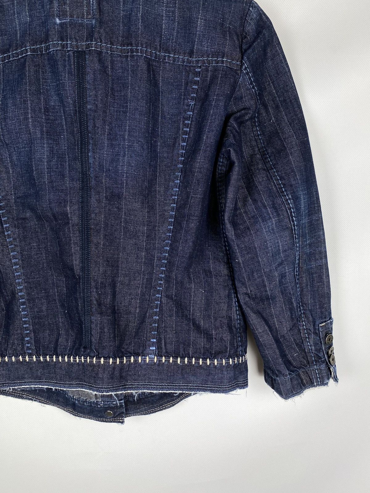 Marithe + Francois Girbaud Marithe Francois Girbaud vintage ladies light denim jacket Size M / US 6-8 / IT 42-44 - 17 Thumbnail