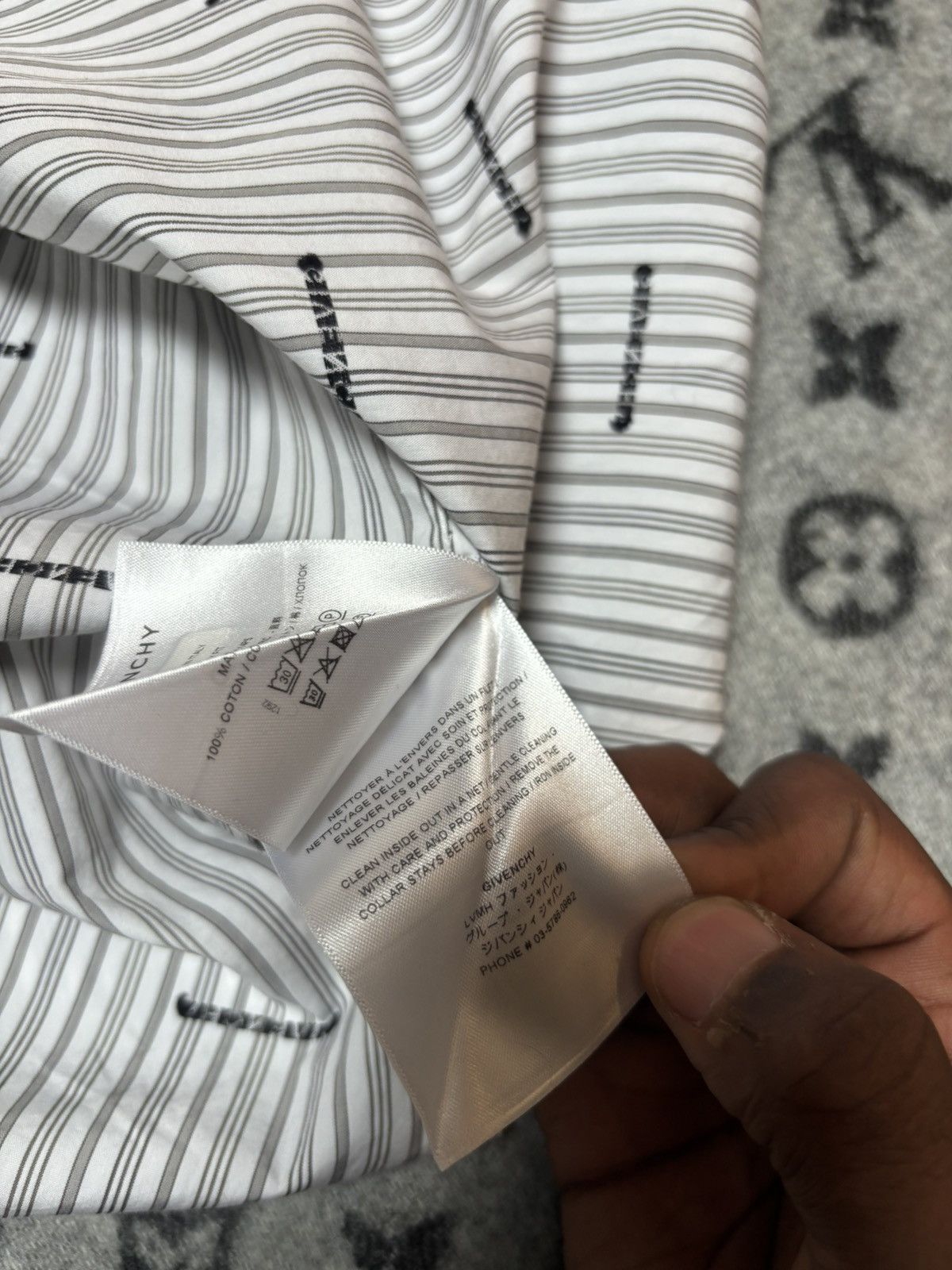 Givenchy Givenchy Monogram Zip Up Worker Top Size US XL / EU 56 / 4 - 7 Thumbnail