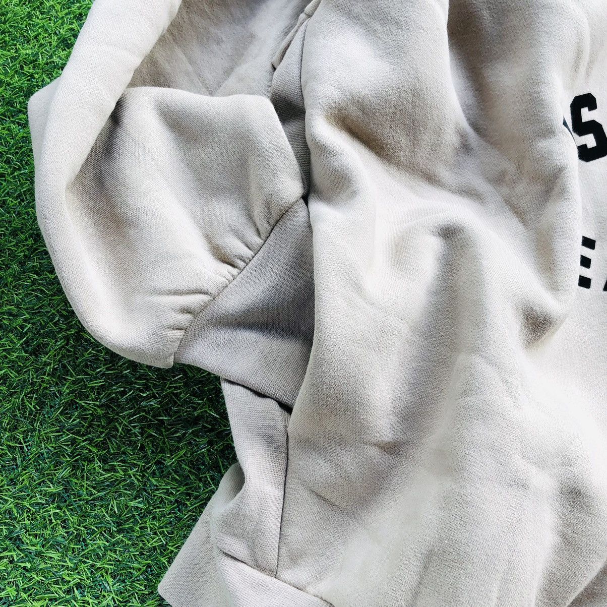 Essentials × Fear of God Fear of God Essentials FW23 Dusty Beige Crewneck Size US XXL / EU 58 / 5 - 11 Thumbnail