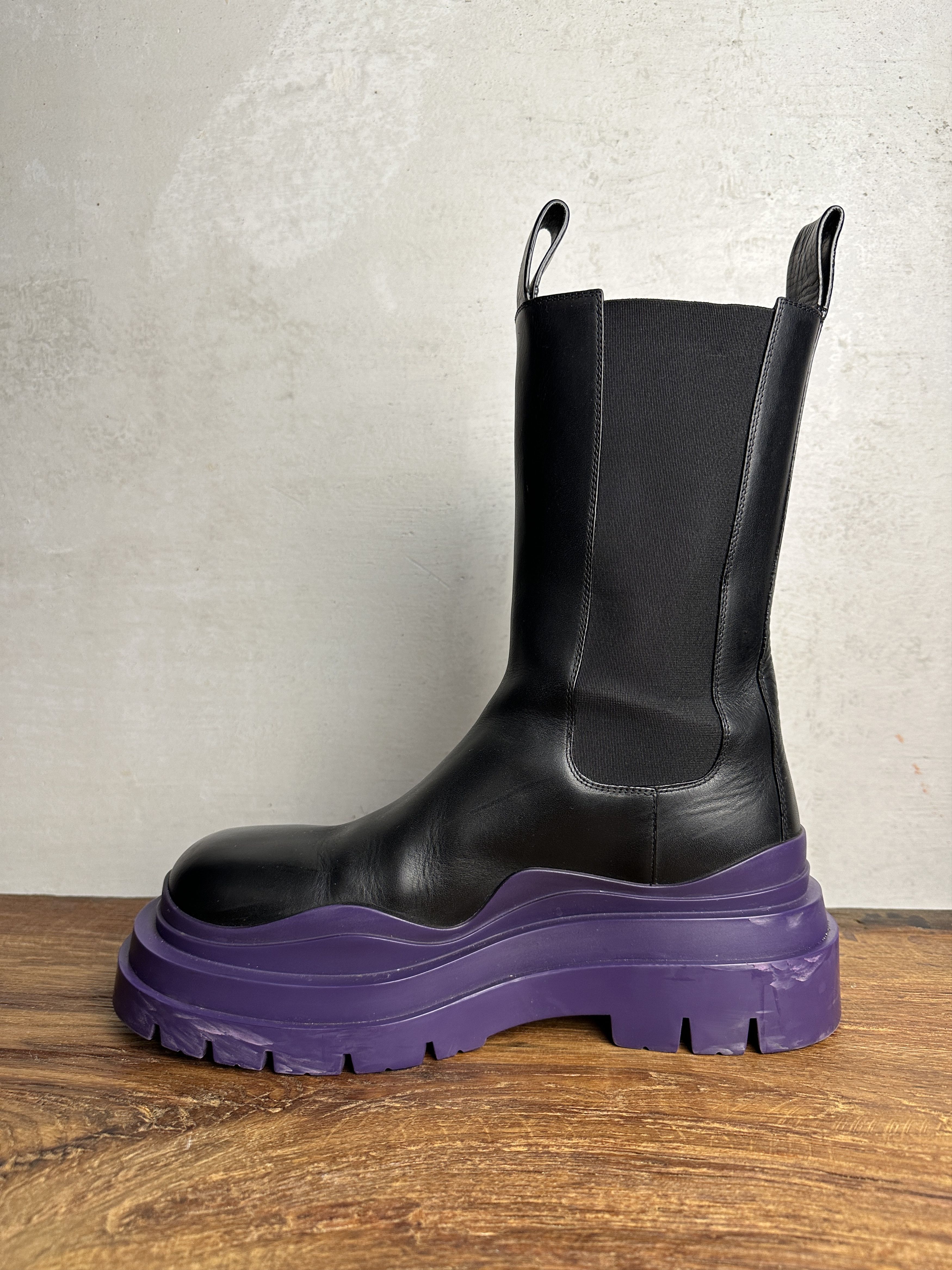 Bottega Veneta Bottega Veneta Chelsea Purple Lug Boots Size US 9 / IT 39 - 3 Thumbnail