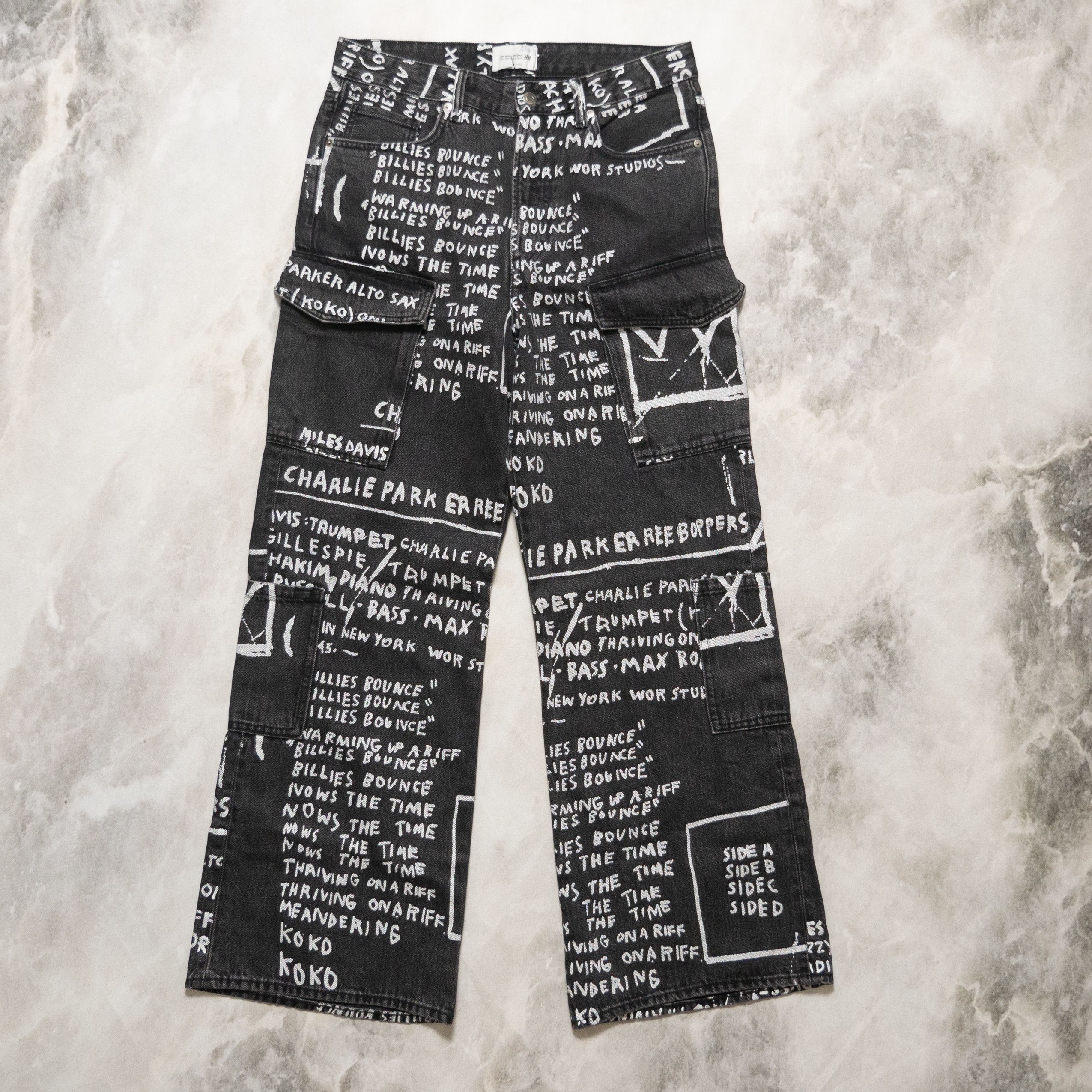 H&M × Jean-Michel Basquiat × Who Decides War H&M x Who Decides War x Jean-Michel Basquiat Cargo Jeans 32 Size US 32 / EU 48 - 1 Thumbnail
