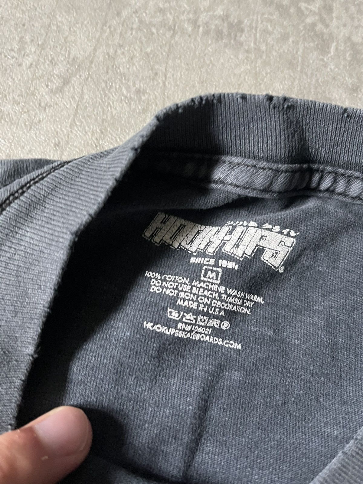 Alien Workshop × Hook-Ups Vintage Hook-ups washed black T-shirt rare Size US M / EU 48-50 / 2 - 10 Thumbnail