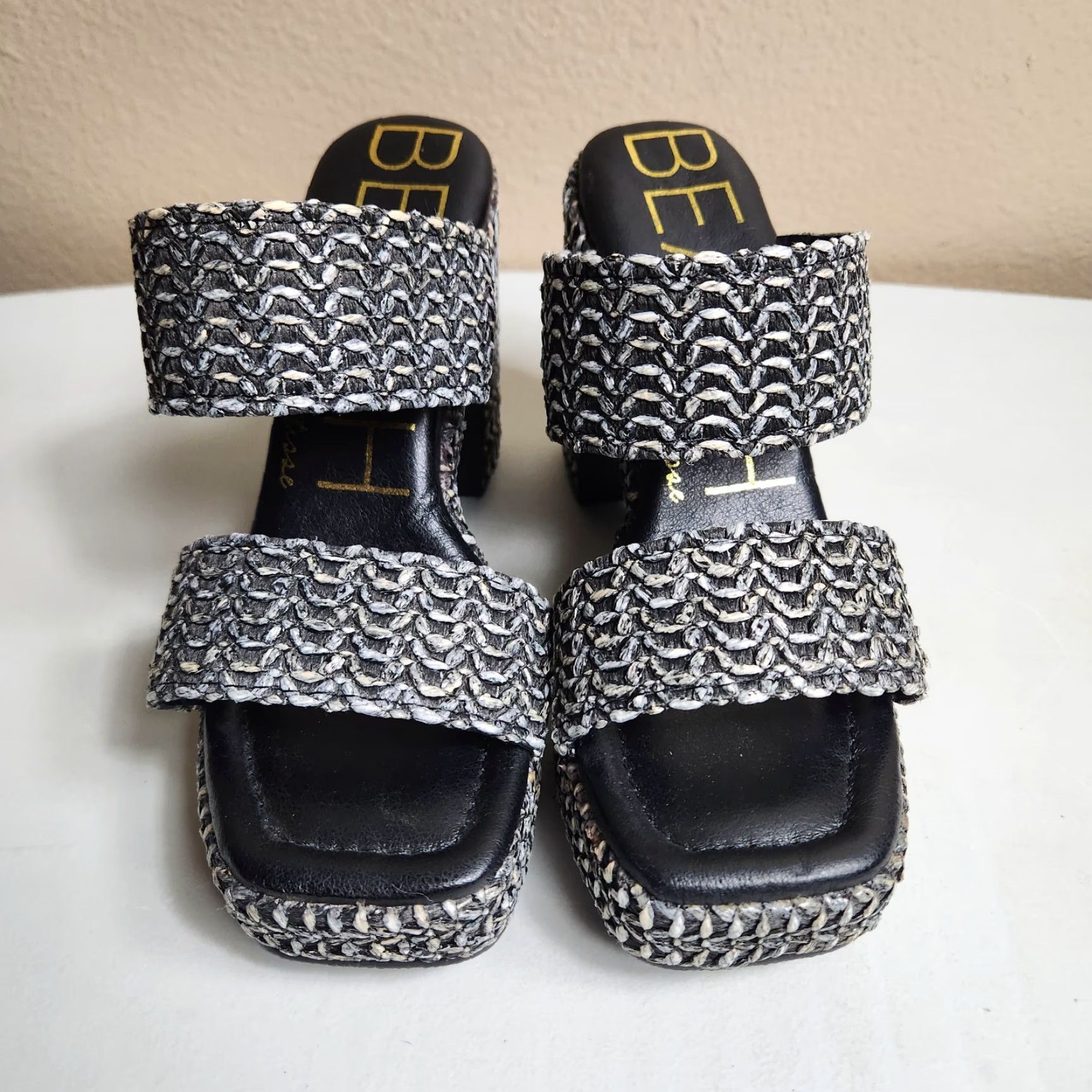 Matisse VINTAGE Beach by Matisse Womens |5| Black/Gray Gem Raffia Open Toe Slip-On Platform Heel Size US 5 / IT 35 - 6 Thumbnail