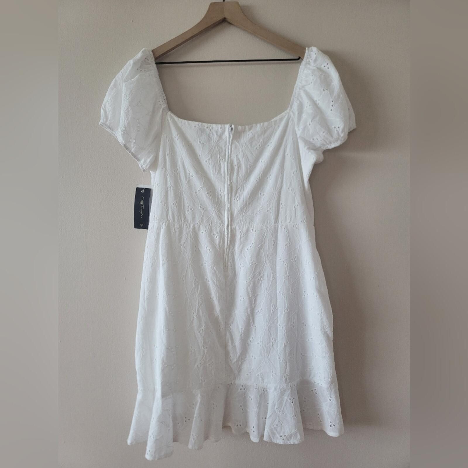 Other City Triangles White Eyelet Mini Dress NWT SZ 19 Cotton Size XL / US 12-14 / IT 48-50 - 7 Thumbnail