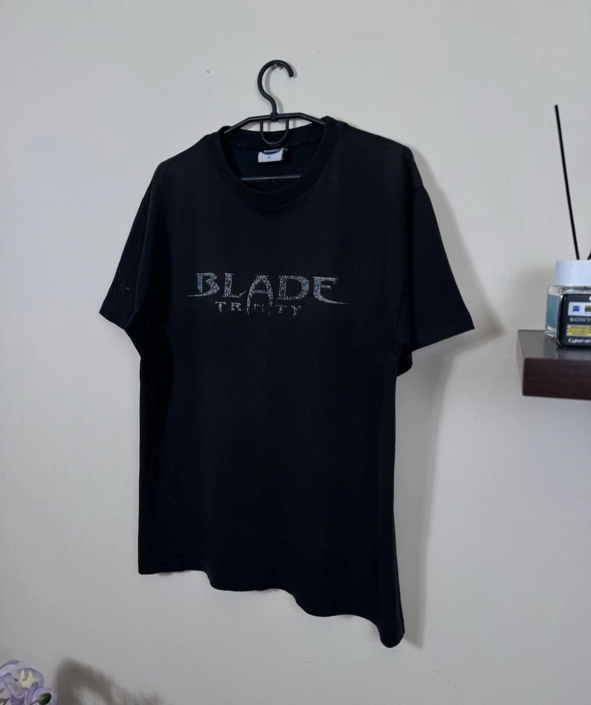 Vintage Vintage Blade Trinity T shirt Matrix 2000s Movie Black M Size US M / EU 48-50 / 2 - 4 Thumbnail