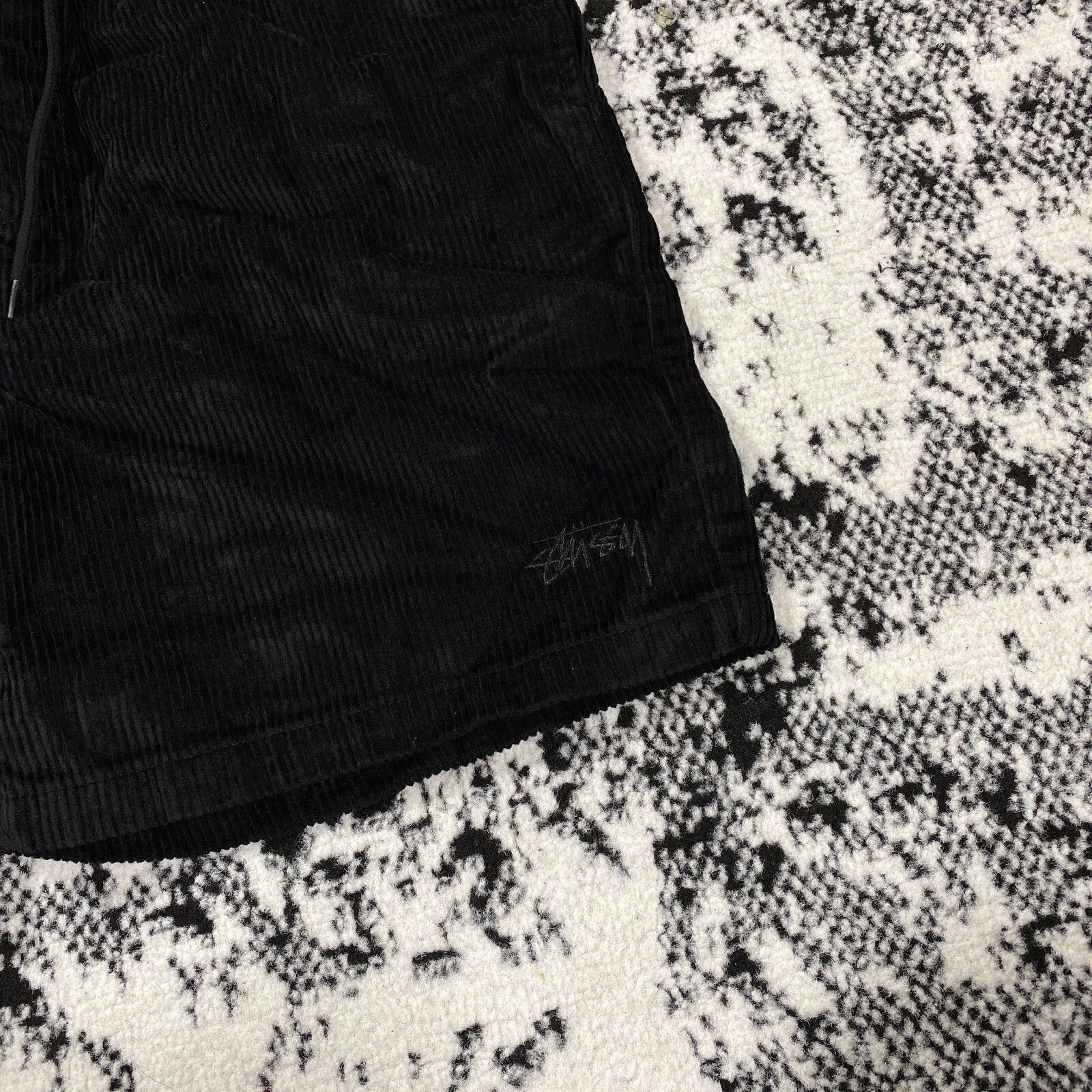 Stussy STUSSY AUSTRALIA CORDUROY SHORTS ALL BLACK - 32 Size US 32 / EU 48 - 2 Thumbnail