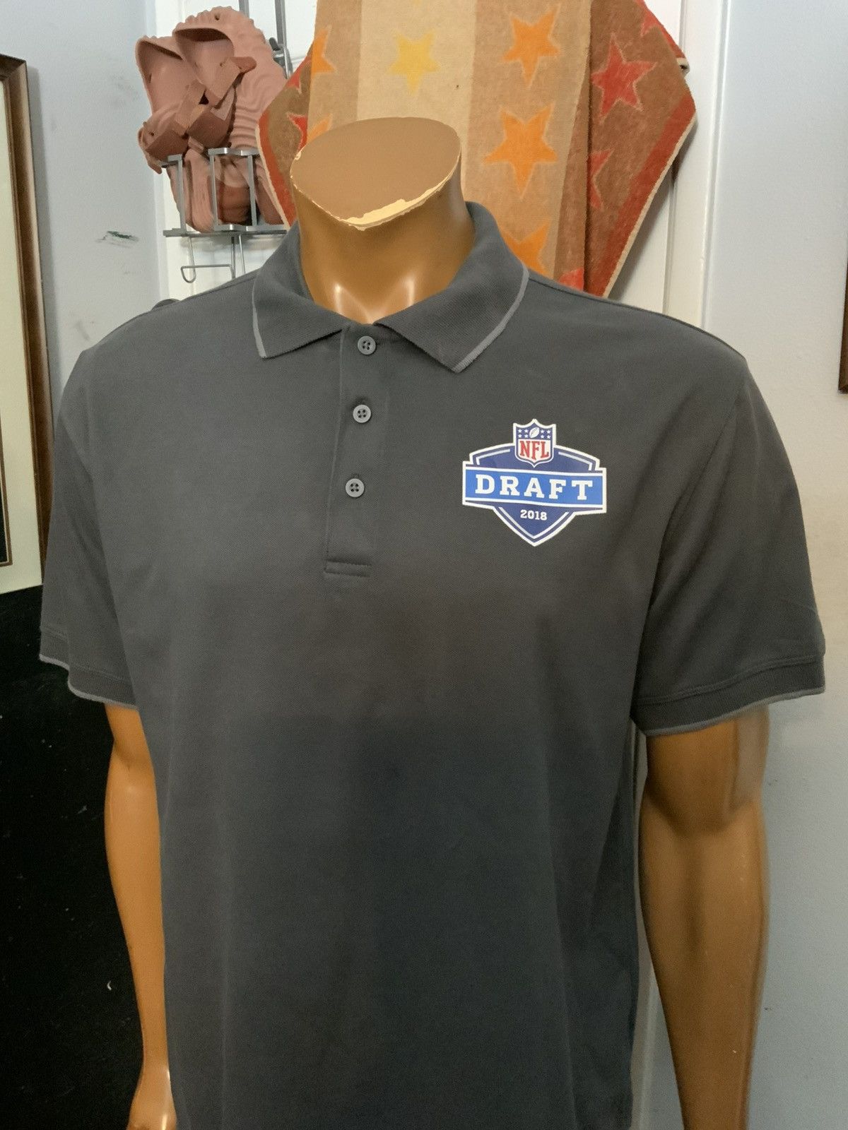 Port Authority NFL Draft 2018 Pro Football Prospect S/S Gray Polo Shirt Size US L / EU 52-54 / 3 - 14 Thumbnail