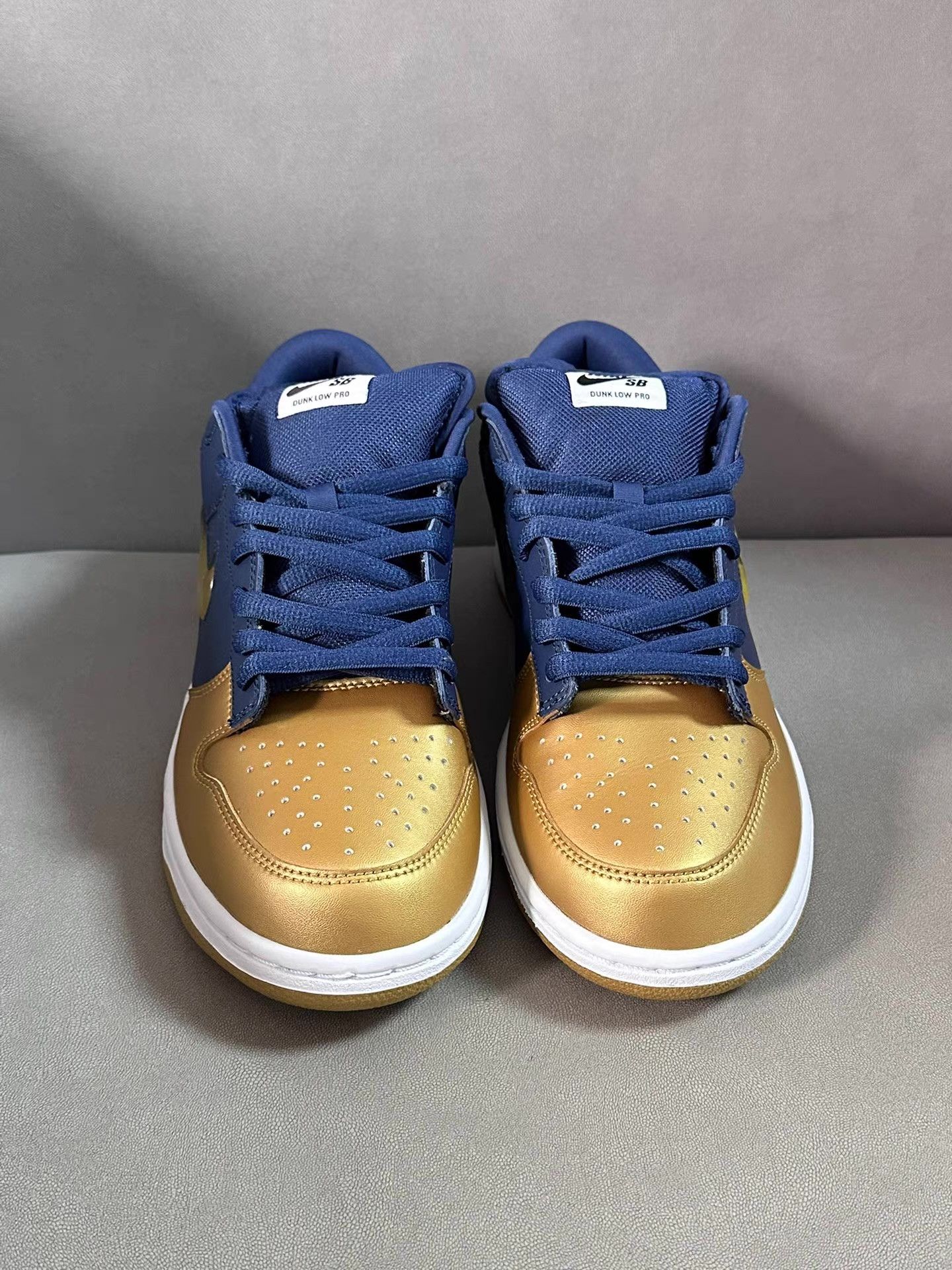 Nike Supreme x Nike Dunk Gold & Blue Ｑ20 Size US 10 / EU 43 - 4 Thumbnail