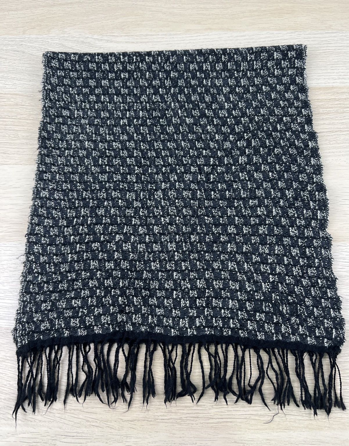 Fendi Fendi Scarf / Muffler / Neckwear M061 Size ONE SIZE - 2 Thumbnail