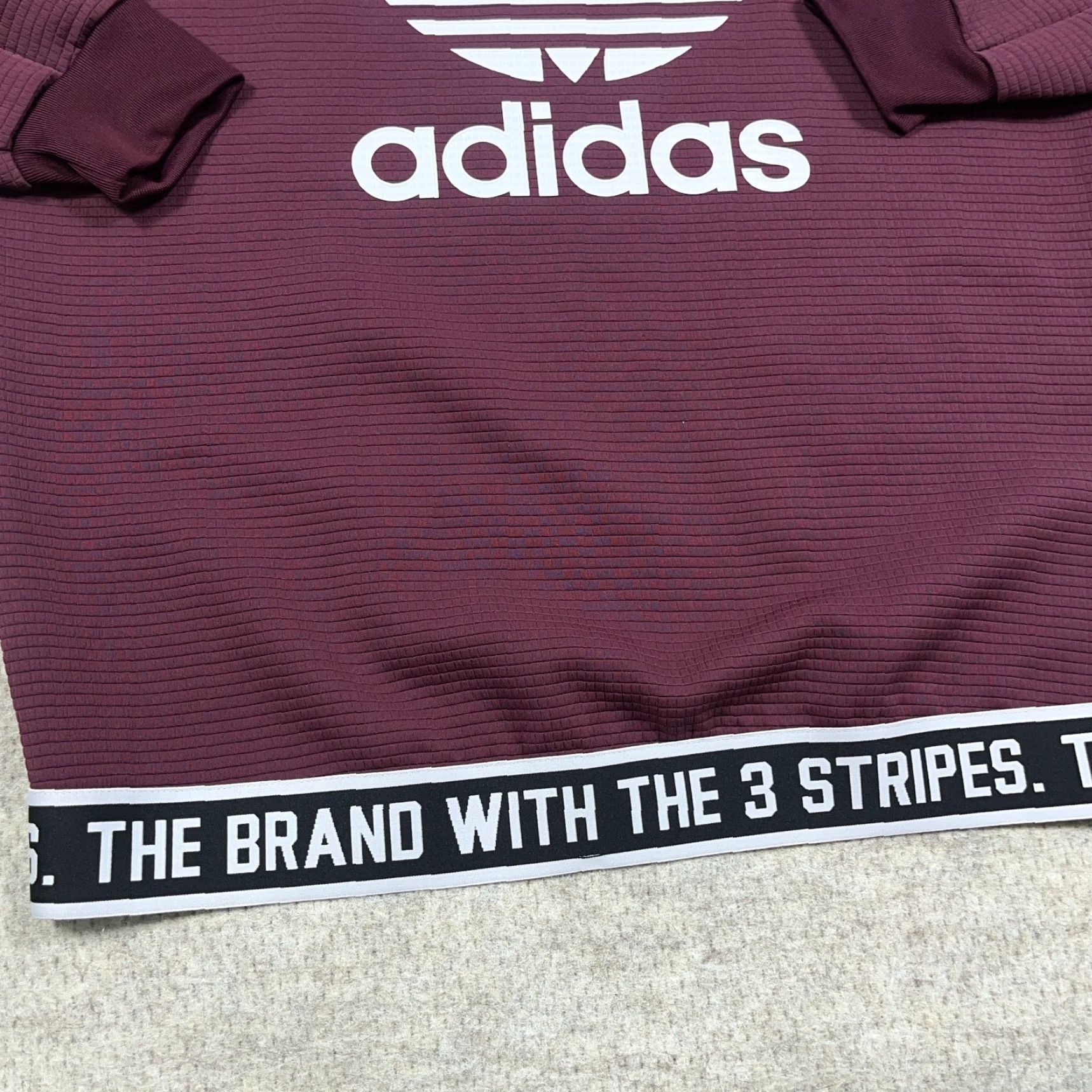 Adidas Adidas Sweatshirt Women L Maroon Crewneck 3 Striped Waffle Knit Burgandy Logo Solid Long Sleeve Pullover All Seasons Casual Activewear Modern Sports Size L / US 10 / IT 46 - 4 Thumbnail
