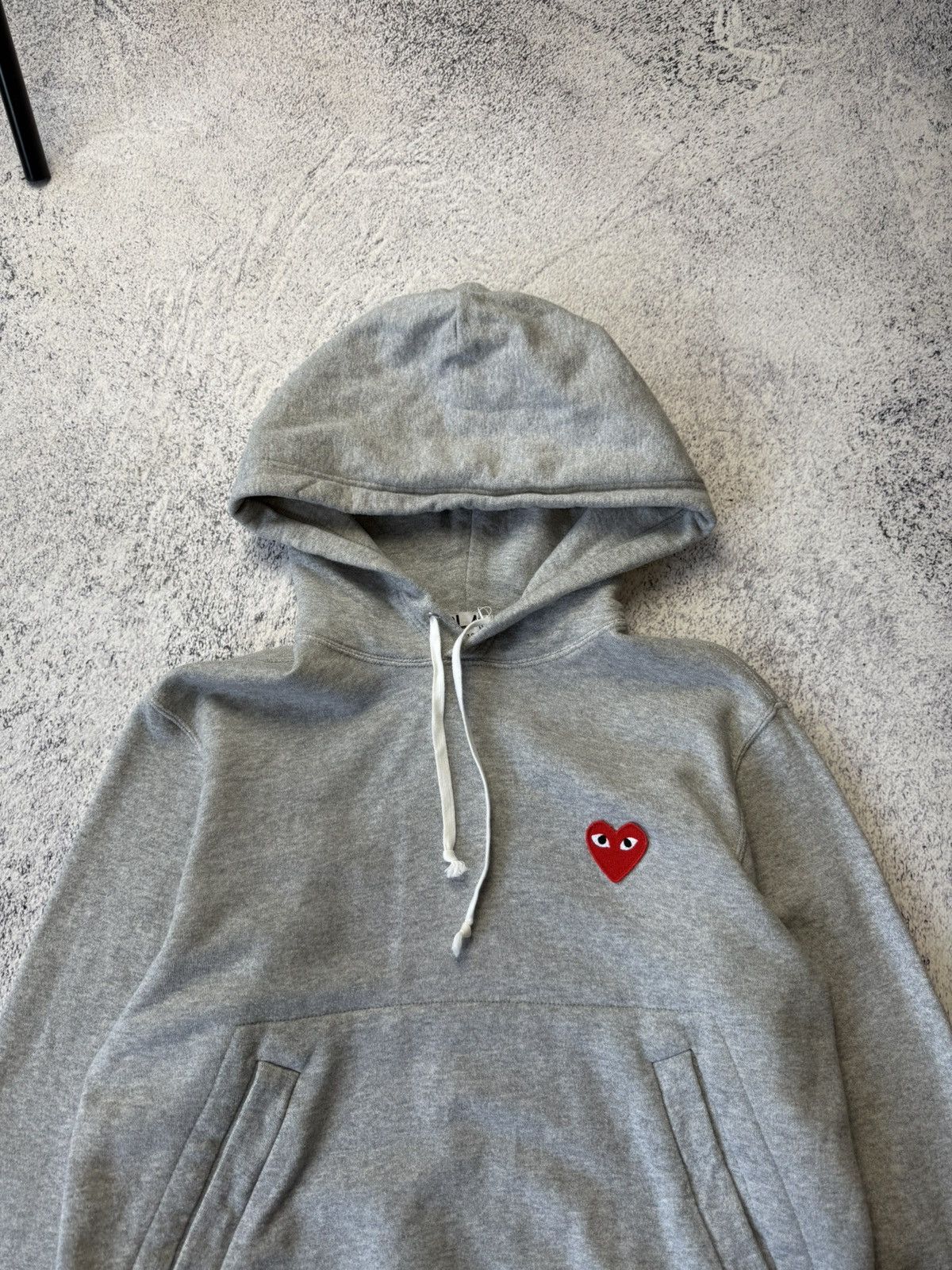 Comme des Garcons PLAY Comme Des Garcons Play CDG Grey Hoodie Sweatshirt Japanese Size M / US 6-8 / IT 42-44 - 5 Thumbnail