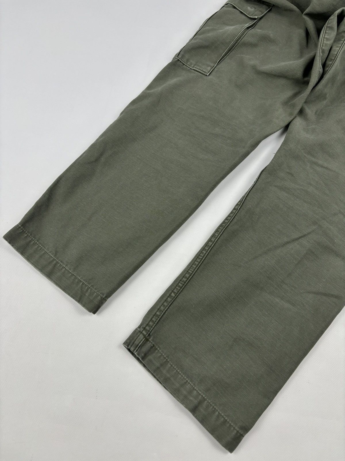 Carhartt × Carhartt Wip × Vintage VTG CARHARTT WIP CAMPER Khaki Cargo Pocket Military Work Trousers Utility Pants Size US 32 / EU 48 - 14 Thumbnail