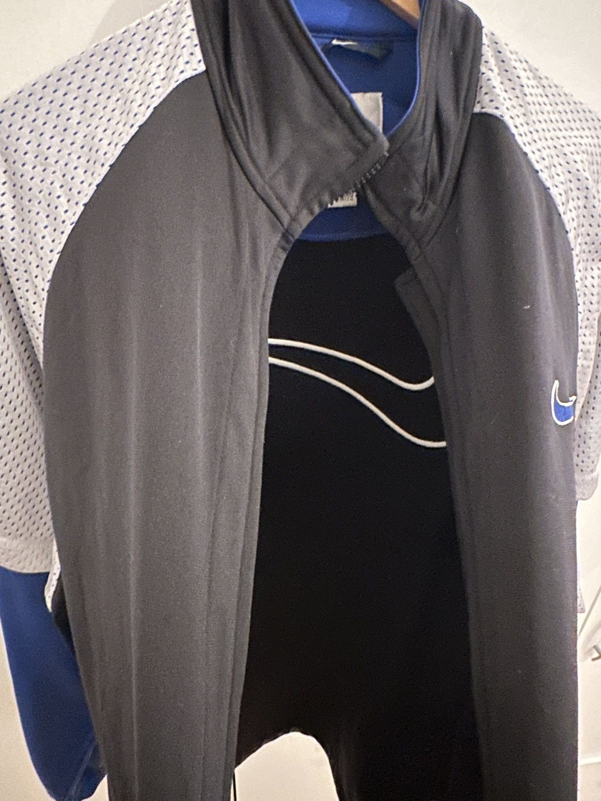 Nike Nike Air Jacke Windbreaker Size L Retro Vintage Track Size US L / EU 52-54 / 3 - 7 Thumbnail