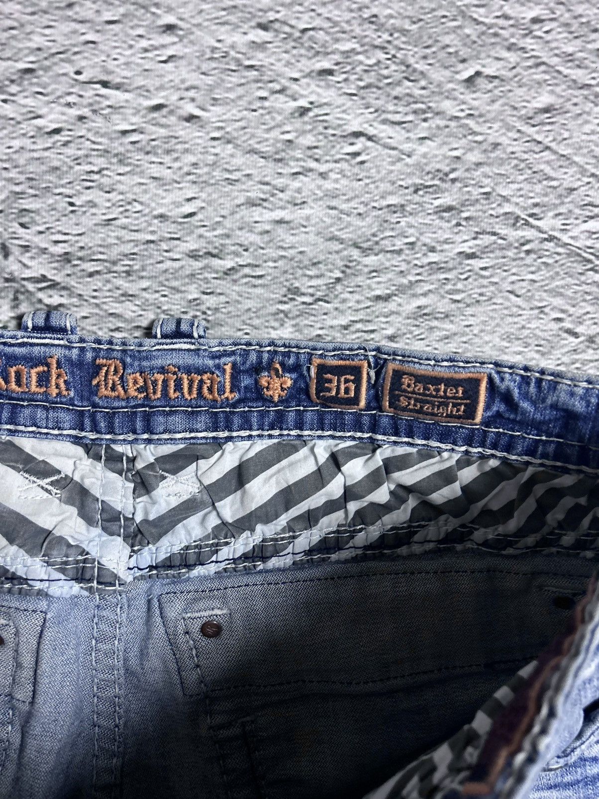 Rock Revival Rock Revival vintage baby blue jeans Y2K straight jamon Size US 36 / EU 52 - 10 Thumbnail
