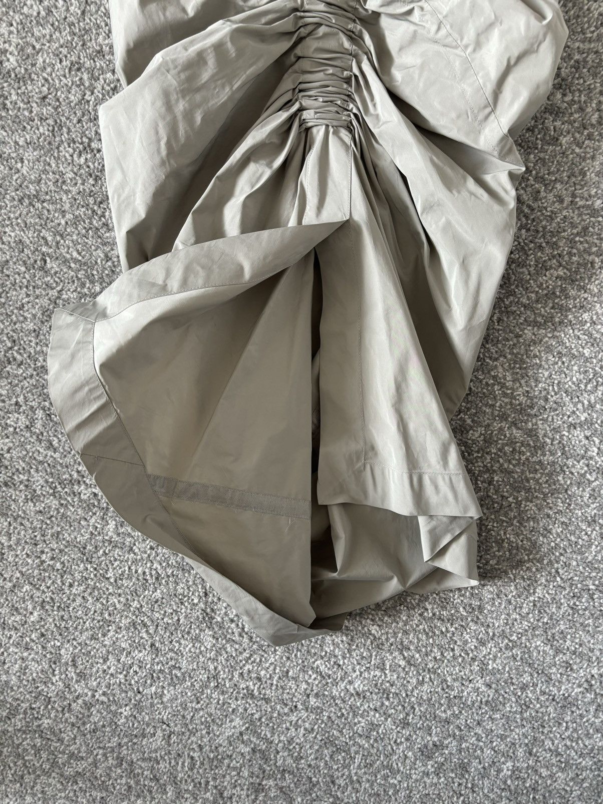 Rick Owens Rick Owens ss13 ISLAND shrimp skirt NIL RO 7353 Size 27" / US 4 / IT 40 - 3 Thumbnail