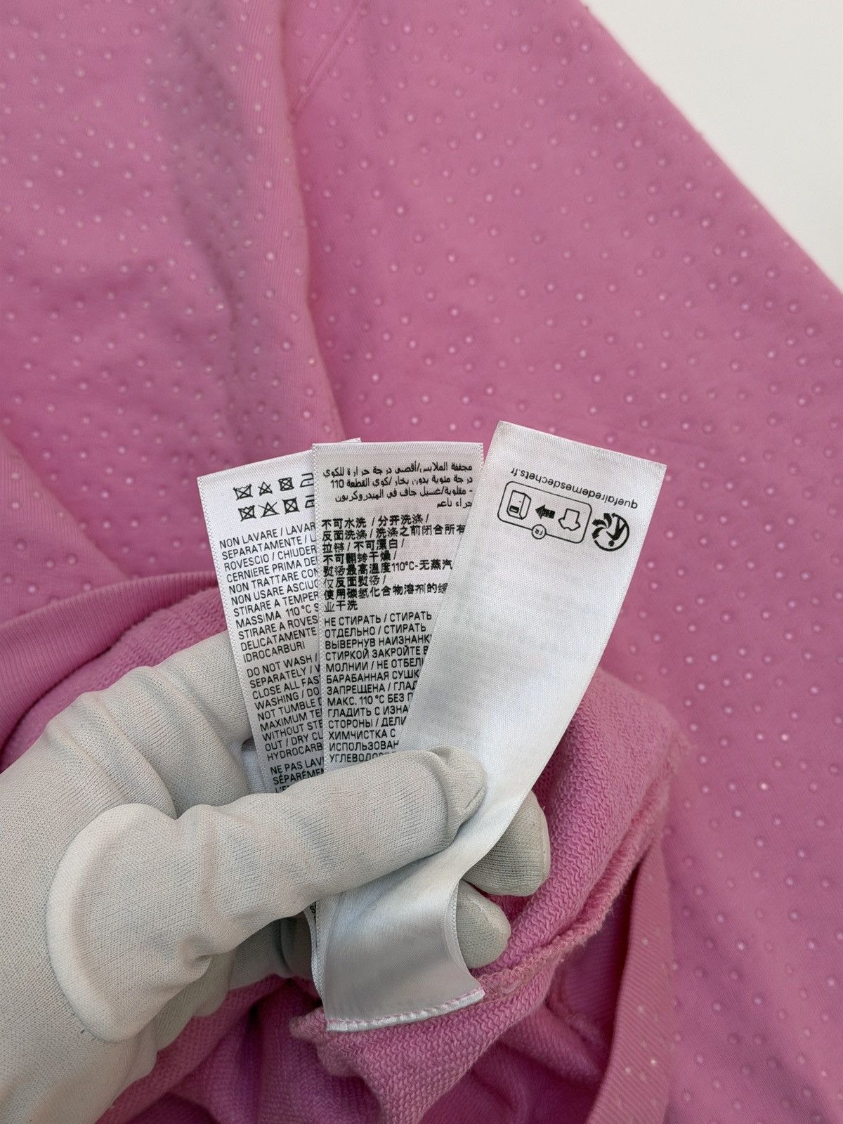 Balenciaga Balenciaga All Over Rhinestone Pink Zip Up Hoodie Size US S / EU 44-46 / 1 - 14 Thumbnail