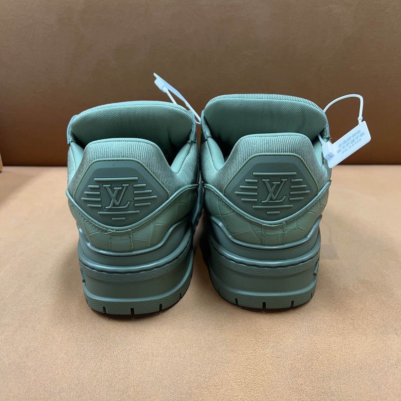Louis Vuitton Louis Vuitton Trainer Maxi Low-top Sneakers in Green -2508 Size US 8.5 / EU 41-42 - 3 Thumbnail
