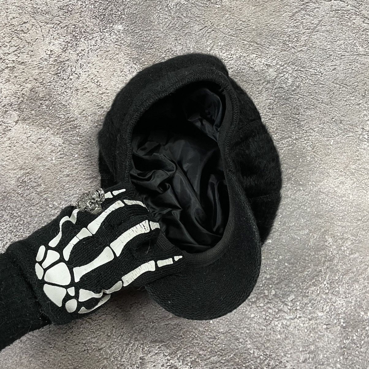 Vintage Vintage 90s Skeleton Hand Mohair Beanie Grunge Ushanka OS Size ONE SIZE - 5 Thumbnail