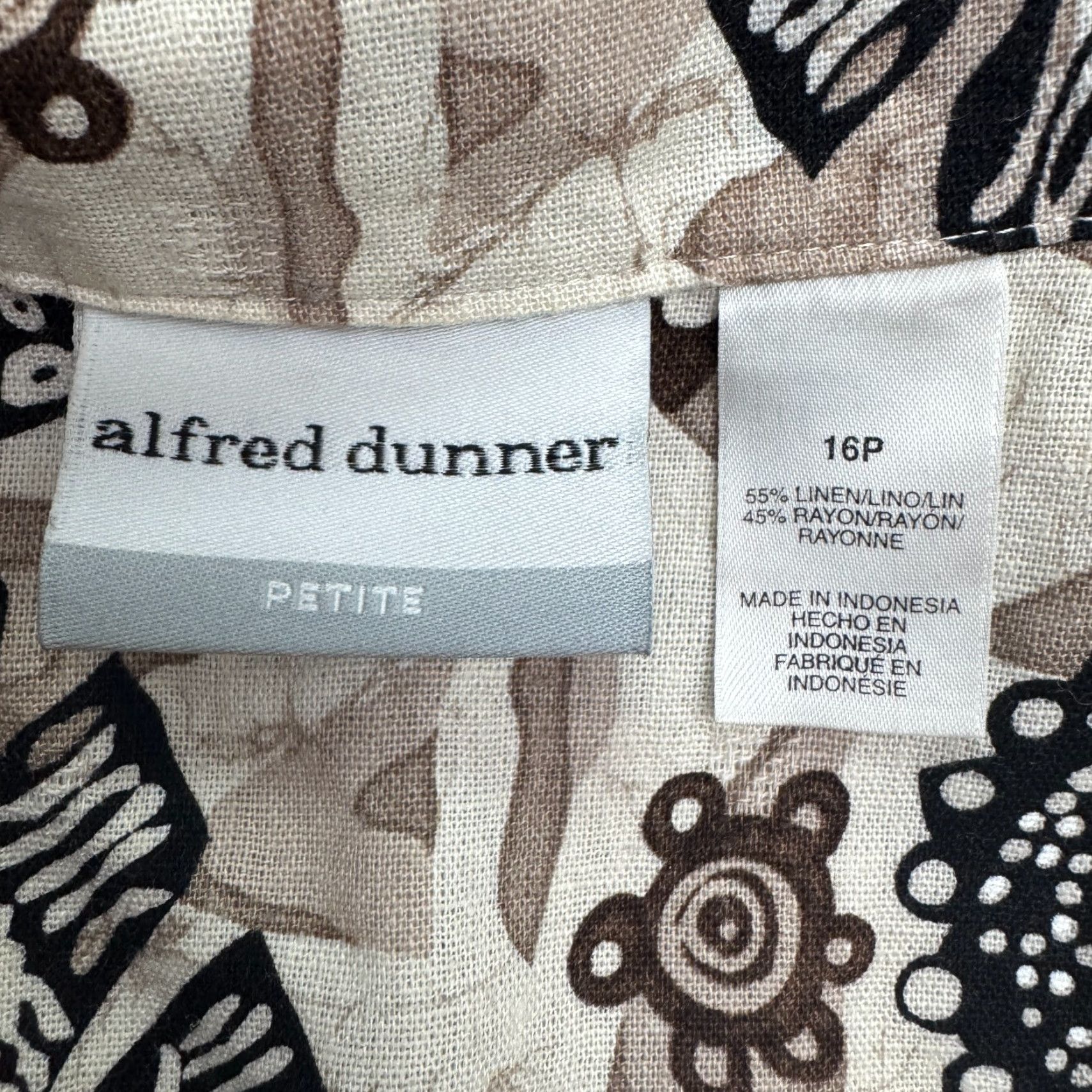 Vintage Vintage Alfred Dunner Linen Batik Paisley Button Down Shirt Womens 16P Brown Top Size XXL / US 16-18 / IT 52-54 - 5 Thumbnail