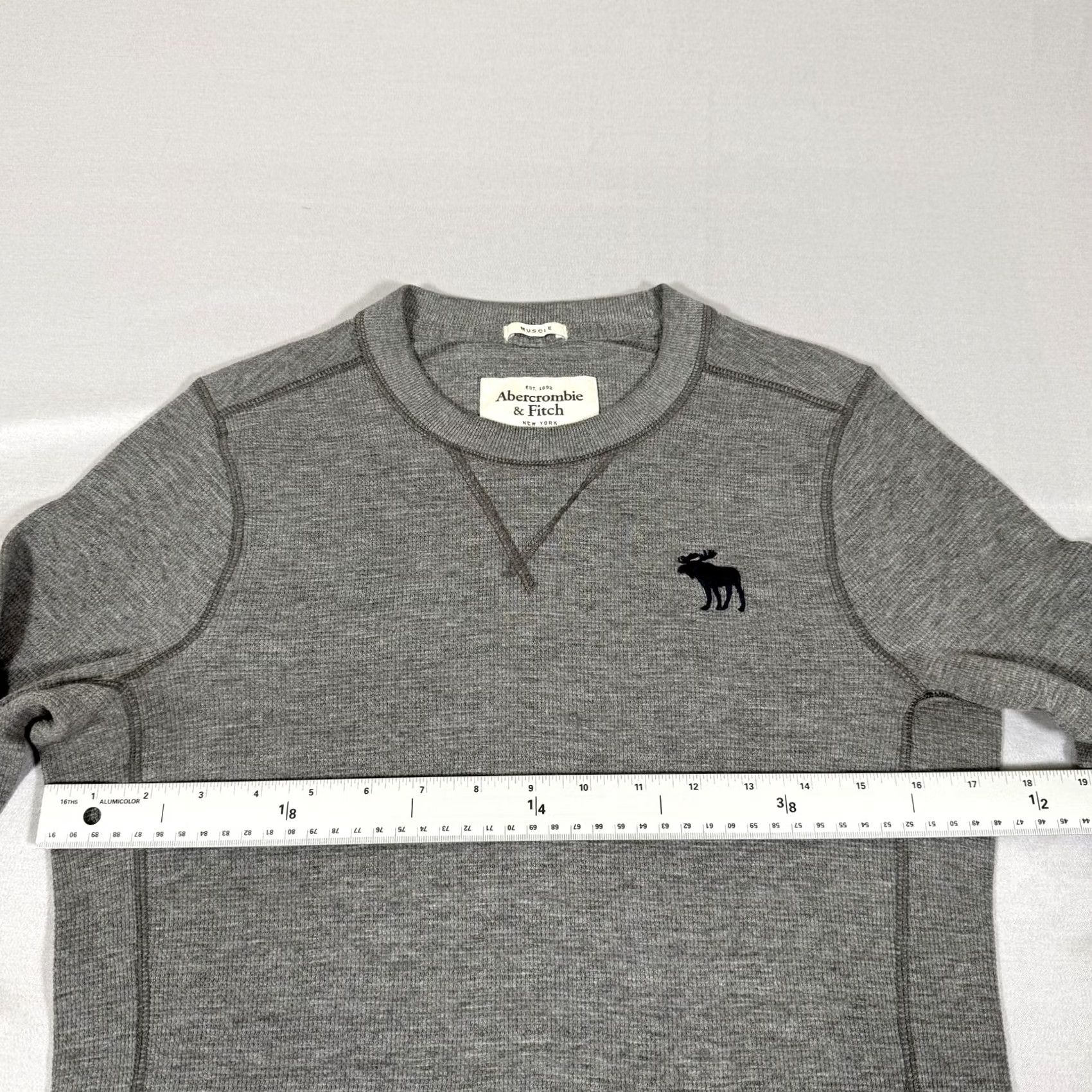 Abercrombie & Fitch Abercrombie & Fitch Shirt Men M Gray Waffle Knit Thermal Slim Fit Crew Neck Embroidered Logo Classic Casual Size US M / EU 48-50 / 2 - 5 Thumbnail