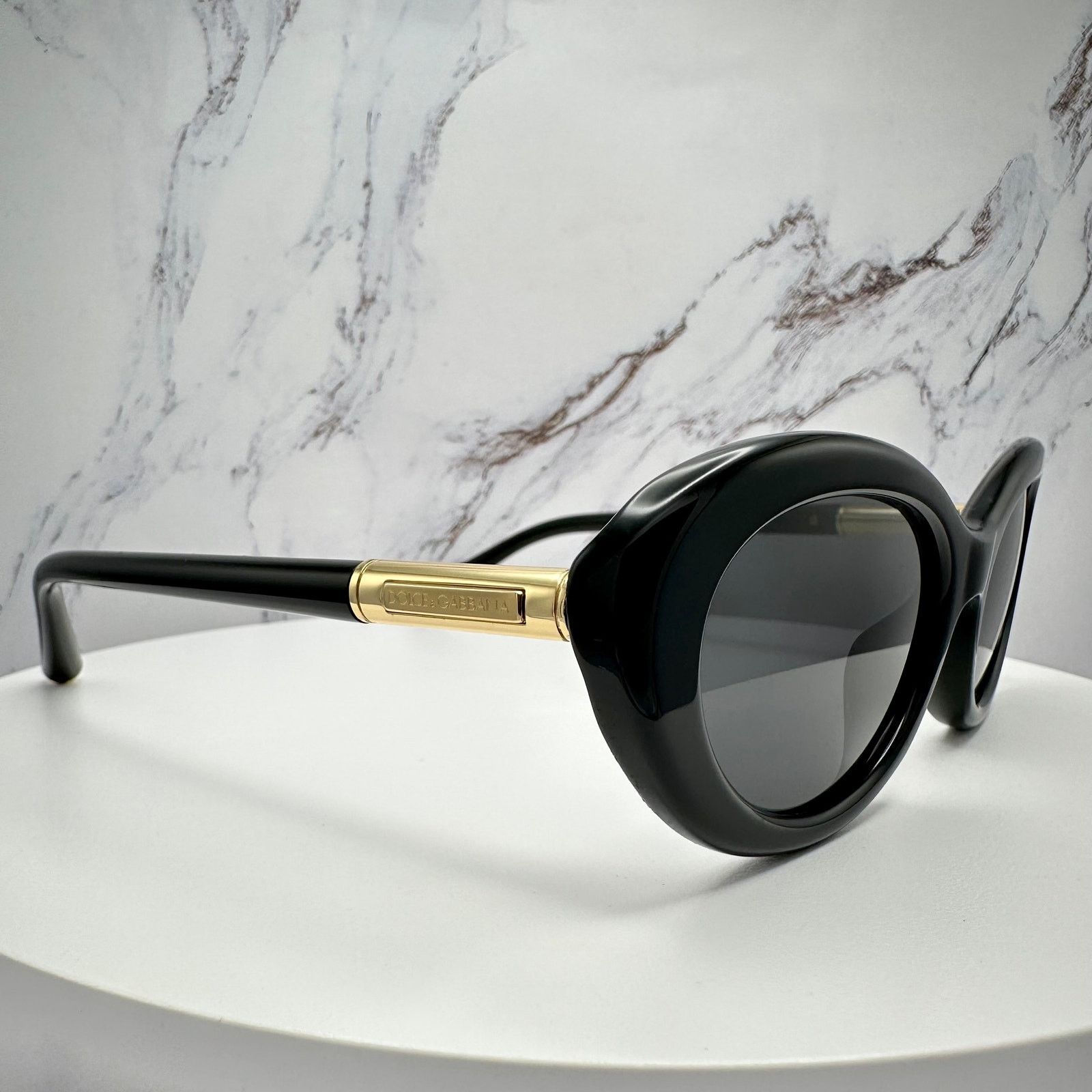 Dolce & Gabbana New Dolce & Gabbana Sunglasses Black Oval Cat Eye Gold Metal Size ONE SIZE - 12 Thumbnail