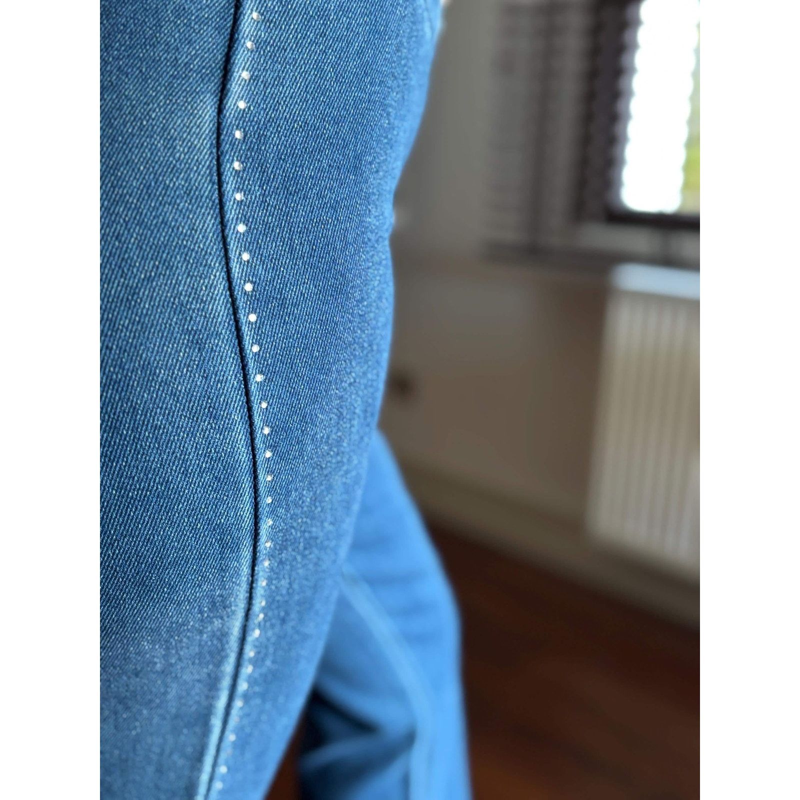 Japanese Brand × Levi's × Levi's Vintage Clothing Levi's W28 Jeans Rhinestone Side Rare Archive Deadstock Y2K Size US 28 / EU 44 - 4 Thumbnail