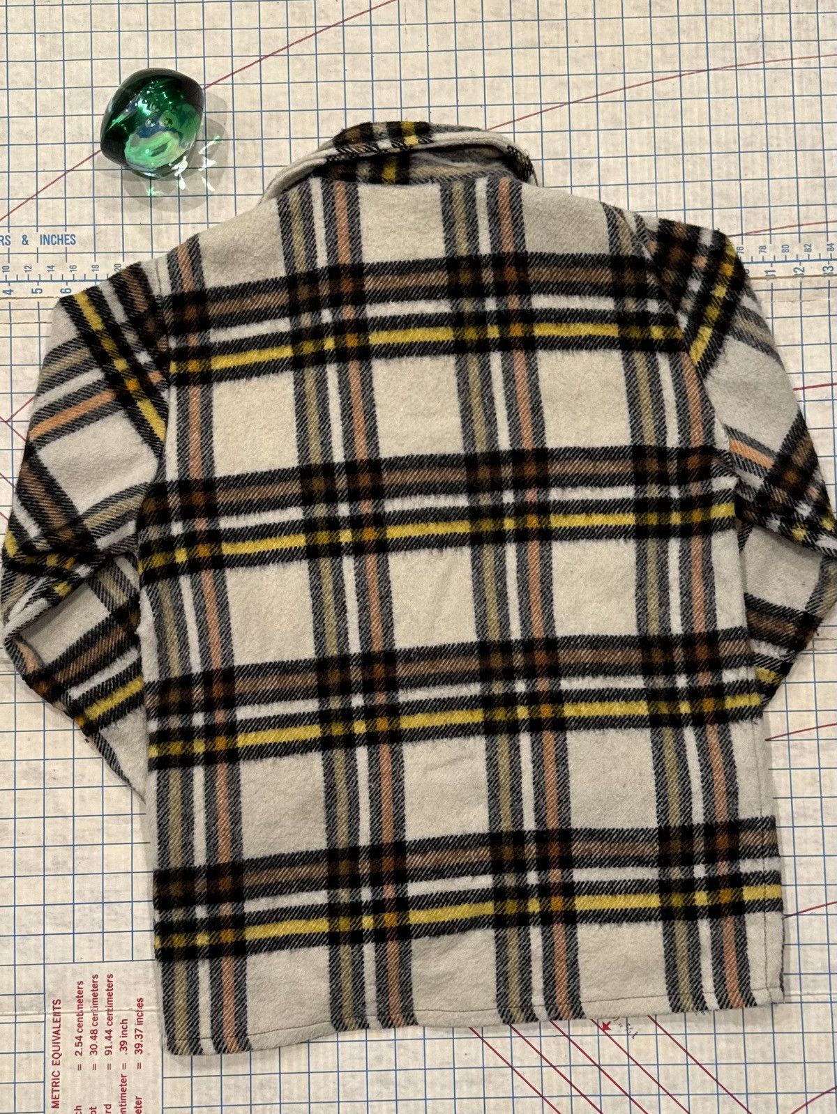 Vintage Vintage Canadian Camper Coat Bell Shirts Wool / Mohair Coat Size US M / EU 48-50 / 2 - 10 Thumbnail