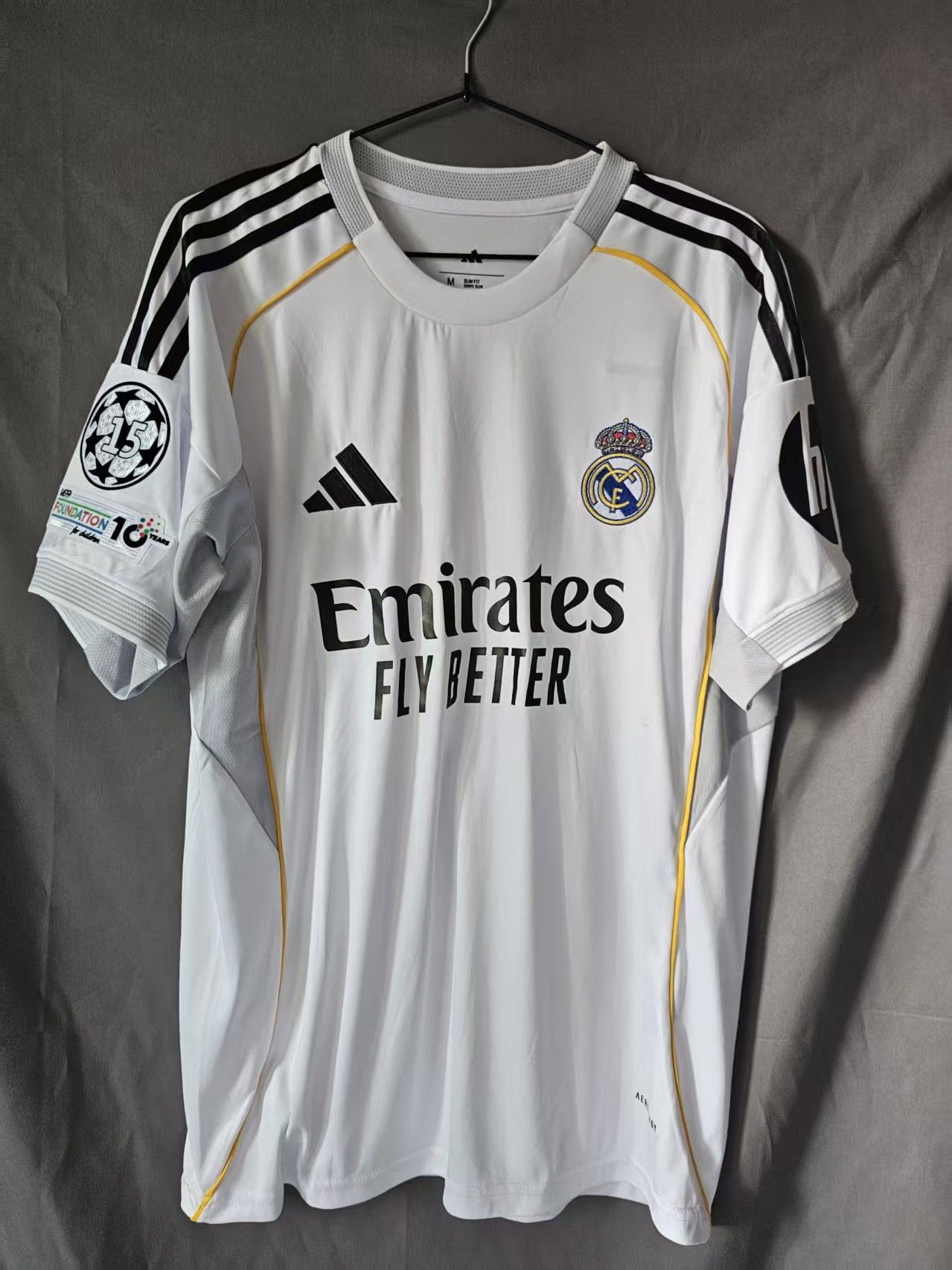 Other 2025 26 Real Madrid #10 Kylian Mbappé Jersey Home Size US M / EU 48-50 / 2 - 2 Thumbnail