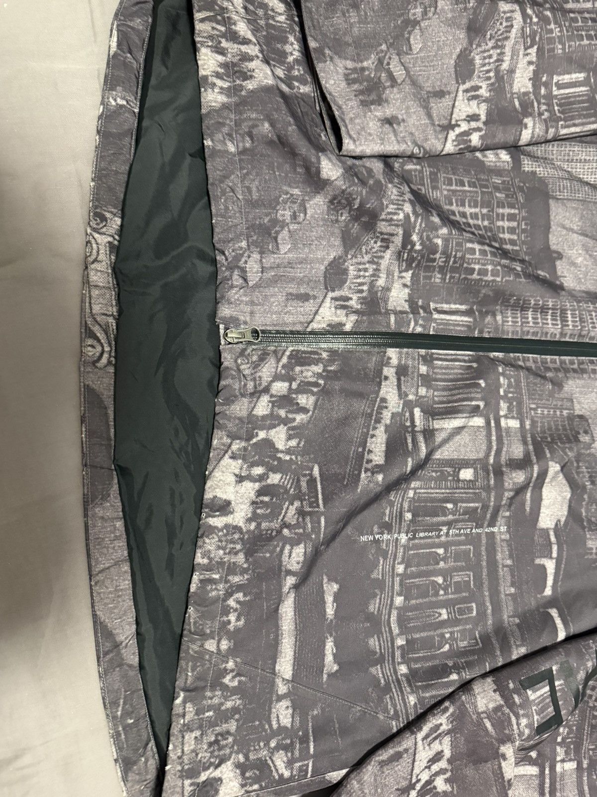 Supreme × The North Face Supreme TNF the north face 08ss night summit skyline jacket Size US XL / EU 56 / 4 - 10 Thumbnail
