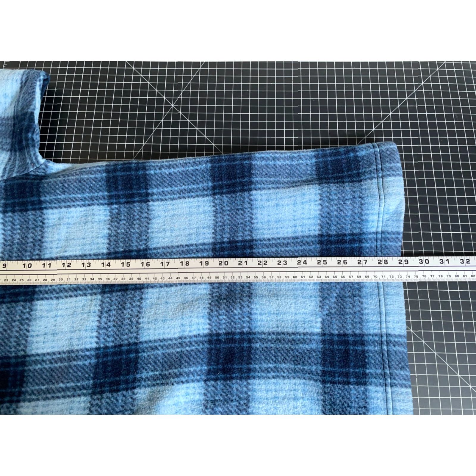 Vintage VINTAGE rue21 Fleece Jacket Blue Plaid 1/4 Zip Adult Large Mens 90s Grunge Pullover Size US L / EU 52-54 / 3 - 6 Thumbnail