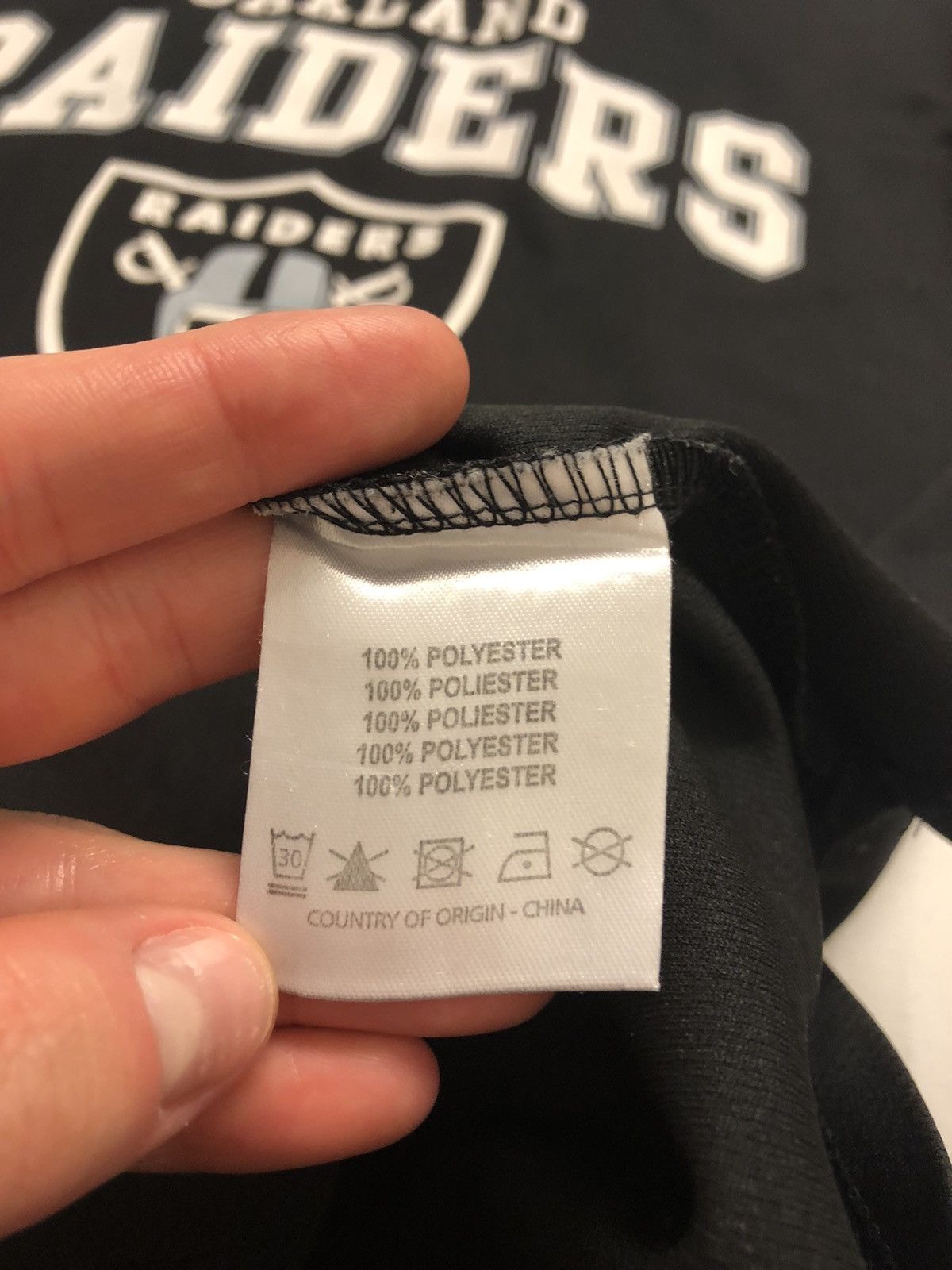 NFL RARE OAKLAND RAIDERS NFL APPAREL FOOTBALL VINTAGE JERSEY Size US M / EU 48-50 / 2 - 6 Thumbnail