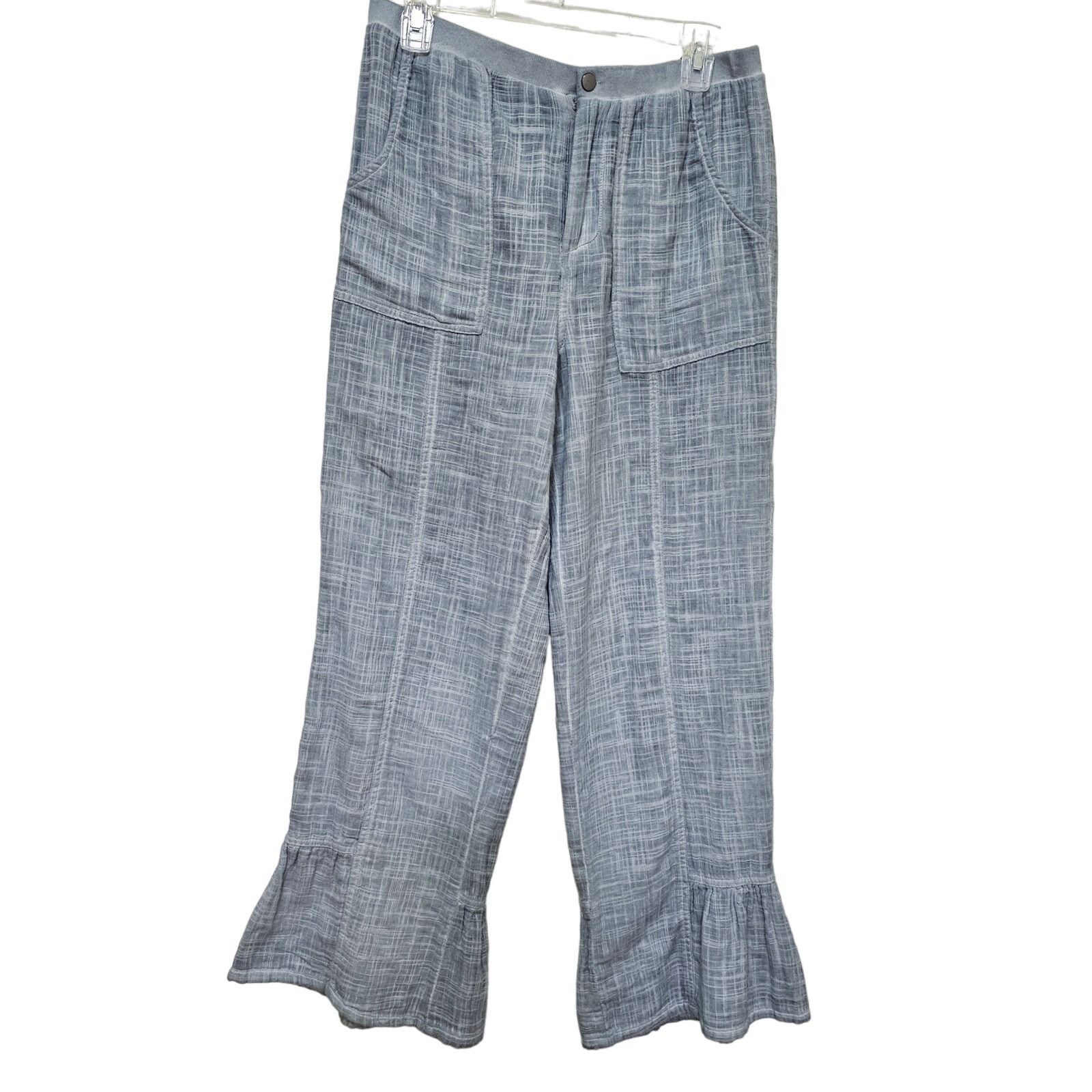Chicos Soft Surroundings Sm Gauzy Gray blue Ruffled bottom. Boho Size 28" / US 6 / IT 42 - 1 Thumbnail