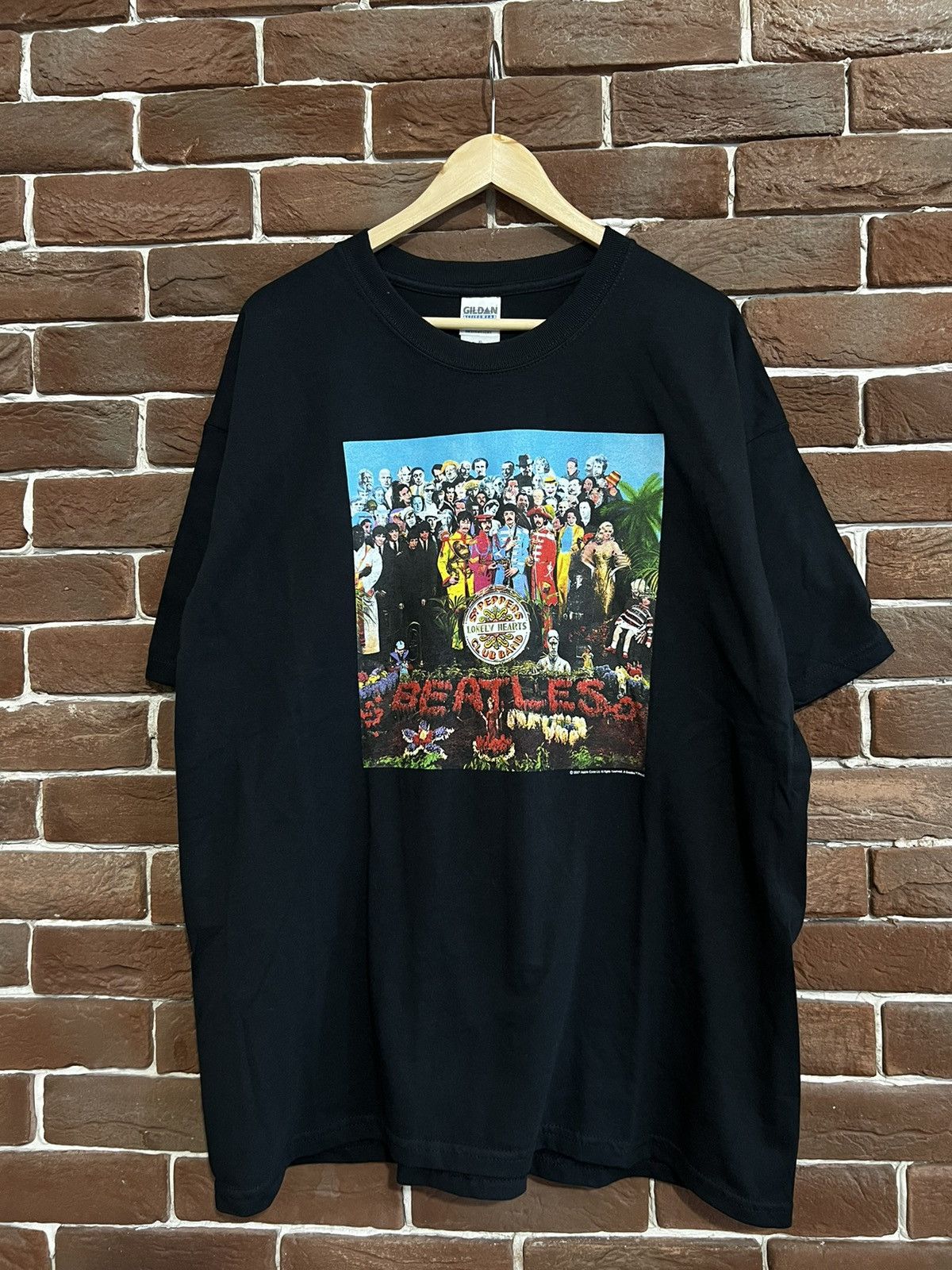 Band Tees 00s Vintage The Beatles Sgt. Peppers Lonely Hearts Band Tee Size US XL / EU 56 / 4 - 1 Thumbnail
