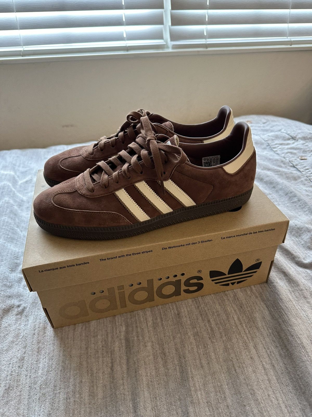 adidas gazelle silver green womens Adidas Womens Samba OG W Brown / Putty Grey / Gold Metallic IE6522   Sneaker Junkies