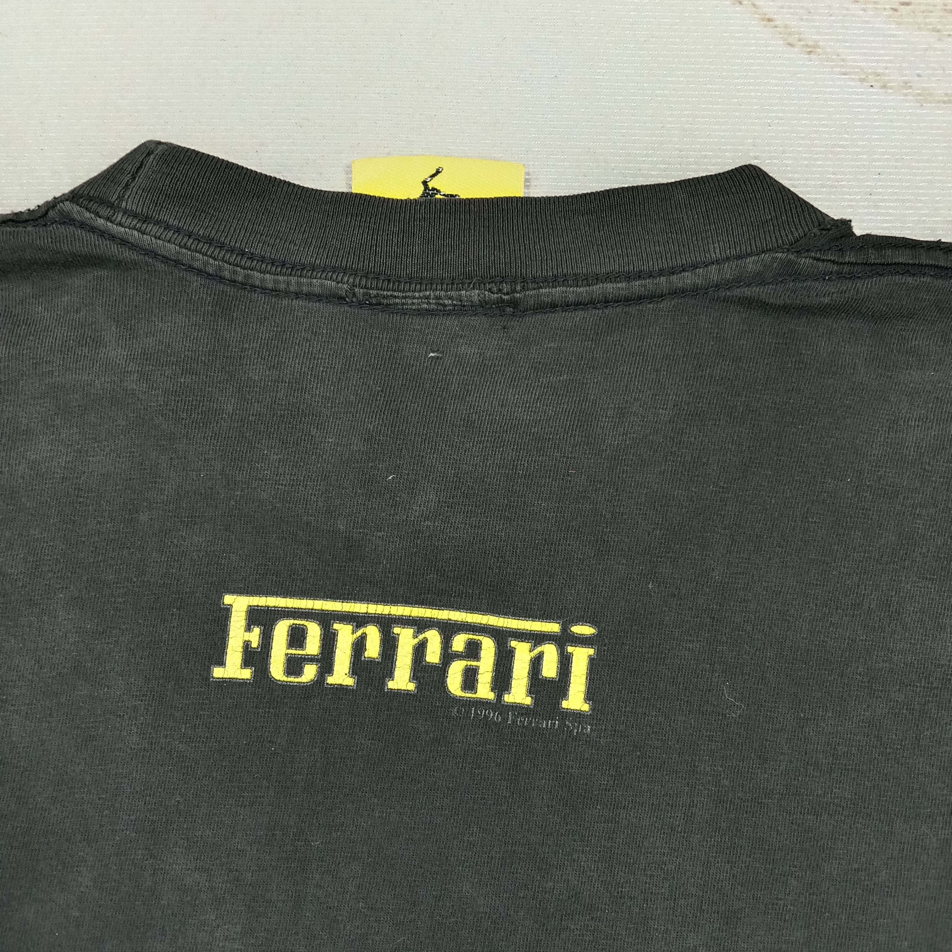 Ferrari Ferrari Sports Formula One Racing Tshirt C276N16 Size S / US 4 / IT 40 - 6 Thumbnail