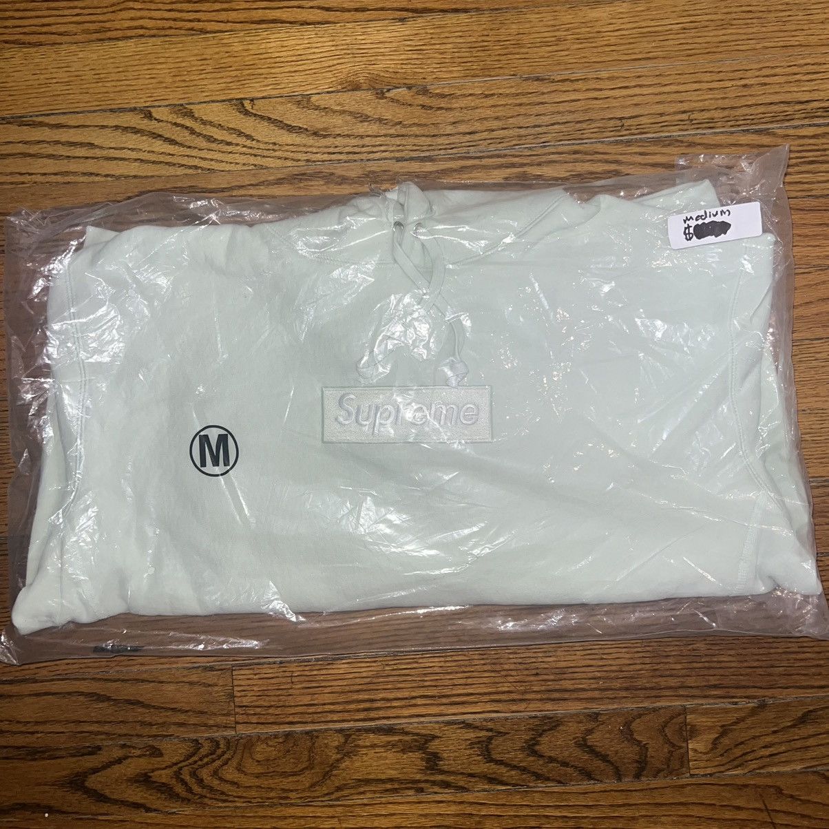 Supreme Supreme Box Logo Sweatshirt FW23 Light Green Size: Medium Size US M / EU 48-50 / 2 - 2 Thumbnail