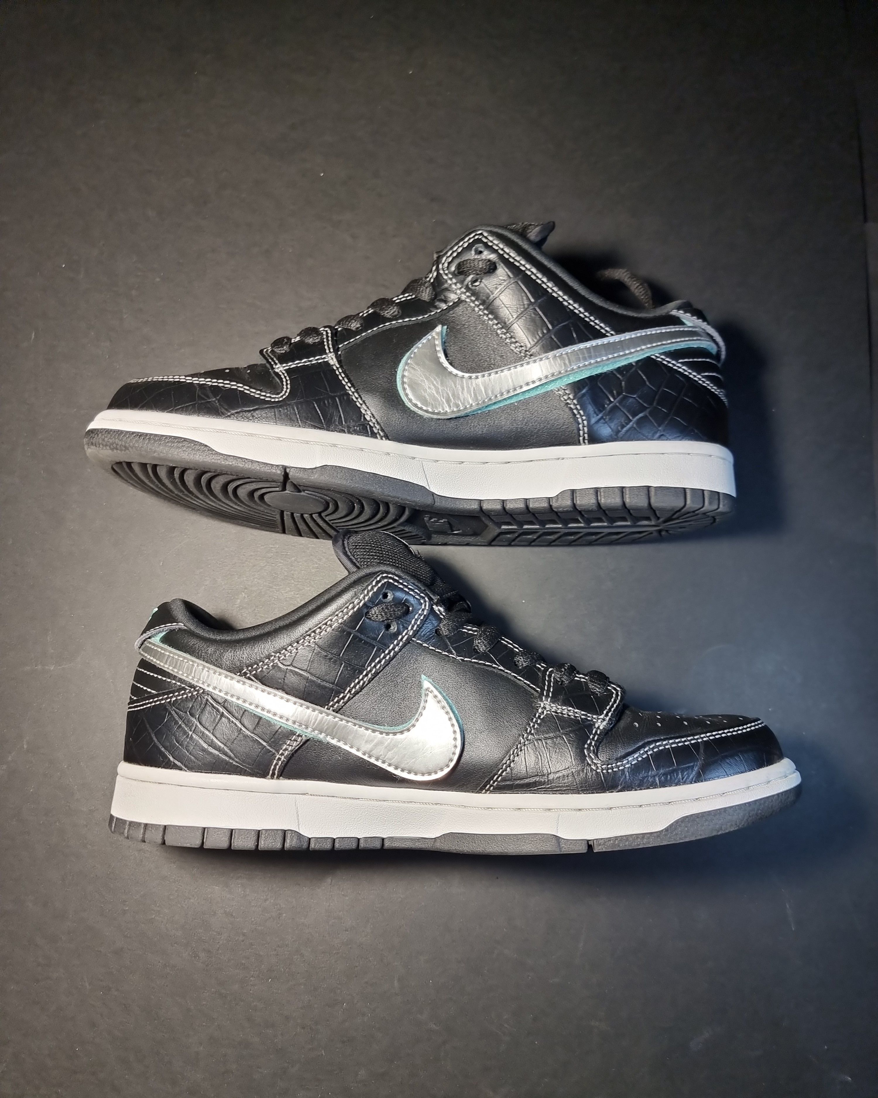 Nike SB Nike SB Dunk Low Diamond Supply Co. Black Diamond Size US 9.5 / EU 42-43 - 3 Thumbnail