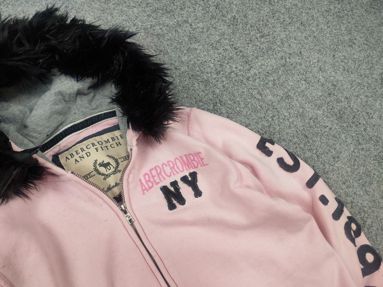 Abercrombie & Fitch Rare Vintage Abercrombie Fur Zip Hoodie if six was nine Y2K Size M / US 6-8 / IT 42-44 - 6 Thumbnail