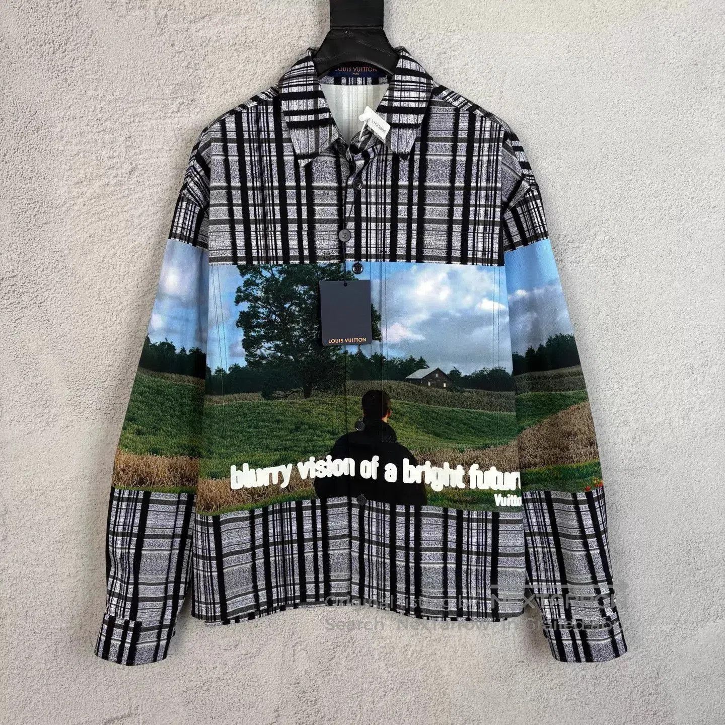 Louis Vuitton Plaid Landscape Print Button. Size US S / EU 44-46 / 1 - 1 Thumbnail