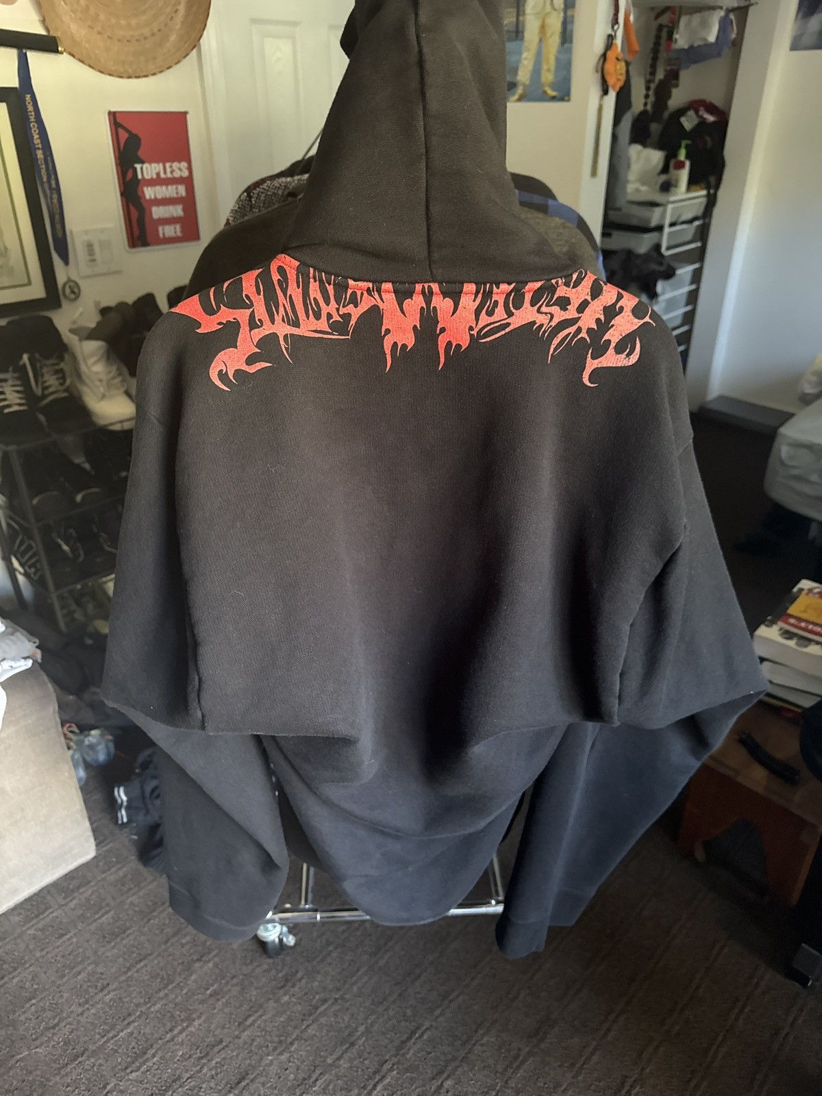 Vetements Vetements misplaced skull hoodie Size US M / EU 48-50 / 2 - 2 Thumbnail