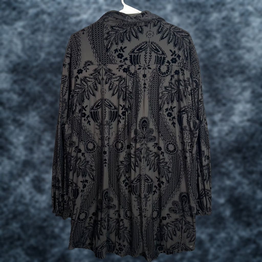Vintage VINTAGE 12th Tribe Dress Womens Large Black Velvet Patterned Long Sleeve Shirt Size L / US 10 / IT 46 - 1 Thumbnail