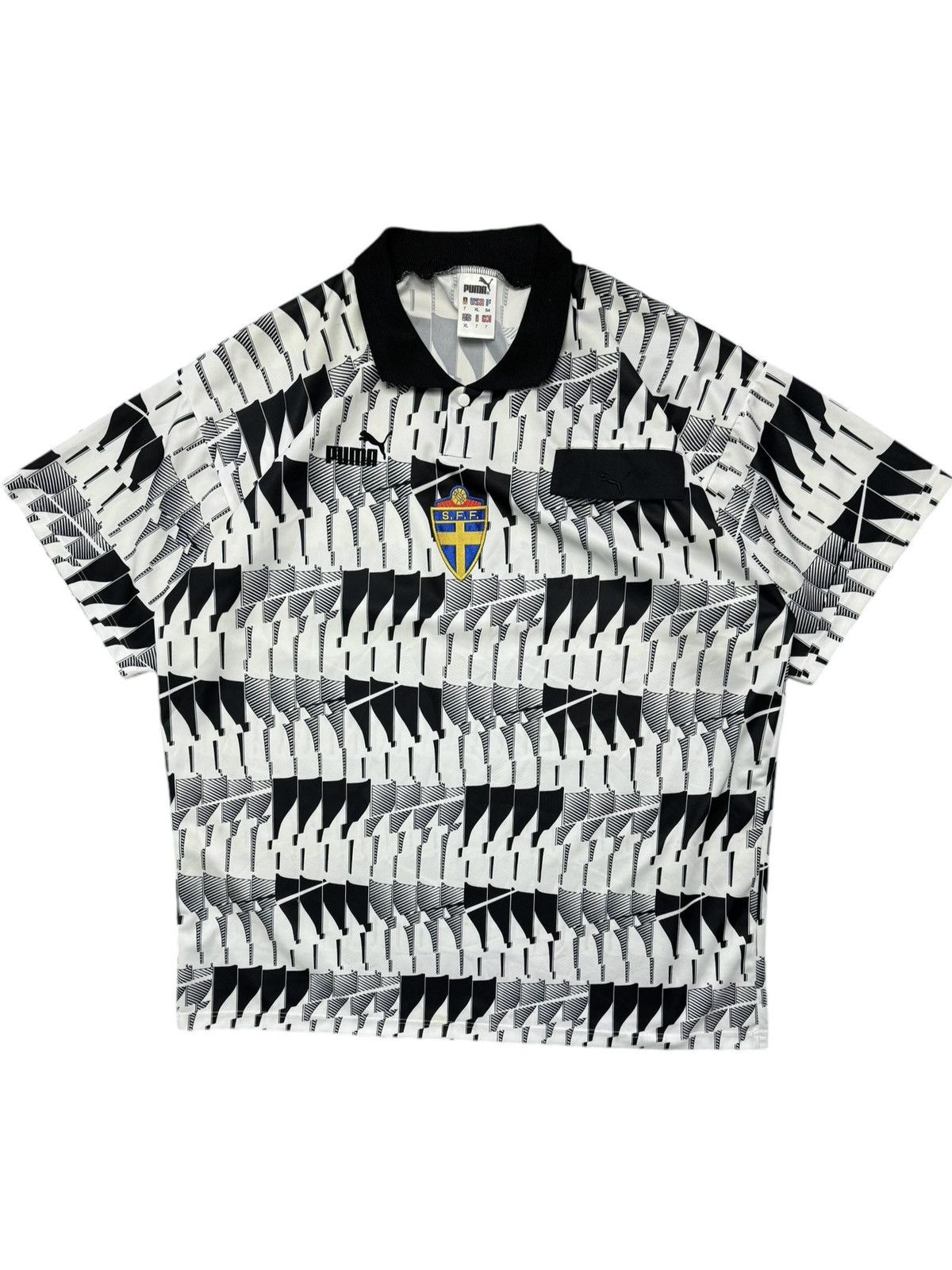 Puma Puma Sweden 1997/98 Football Jersey Referee XL Size US XL / EU 56 / 4 - 1 Thumbnail
